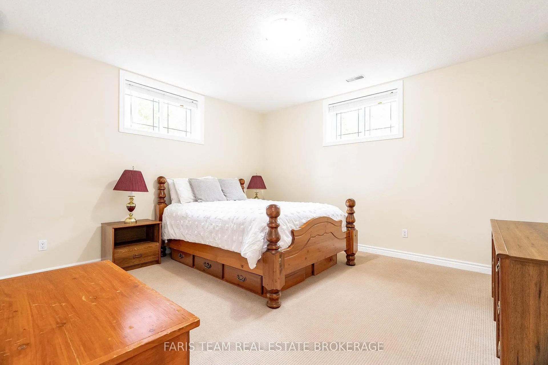 Photo 27 of 138 Knox Road E, Wasaga Beach — HOMEH