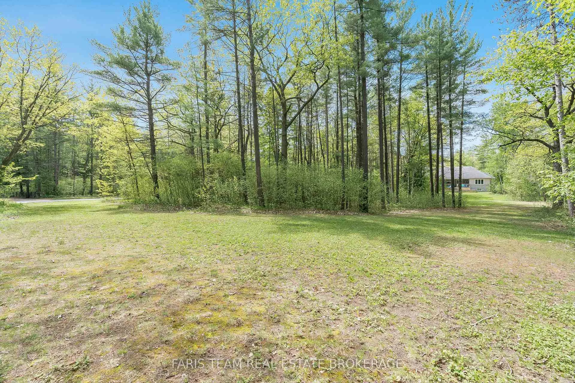 Photo 35 of 138 Knox Road E, Wasaga Beach — HOMEH