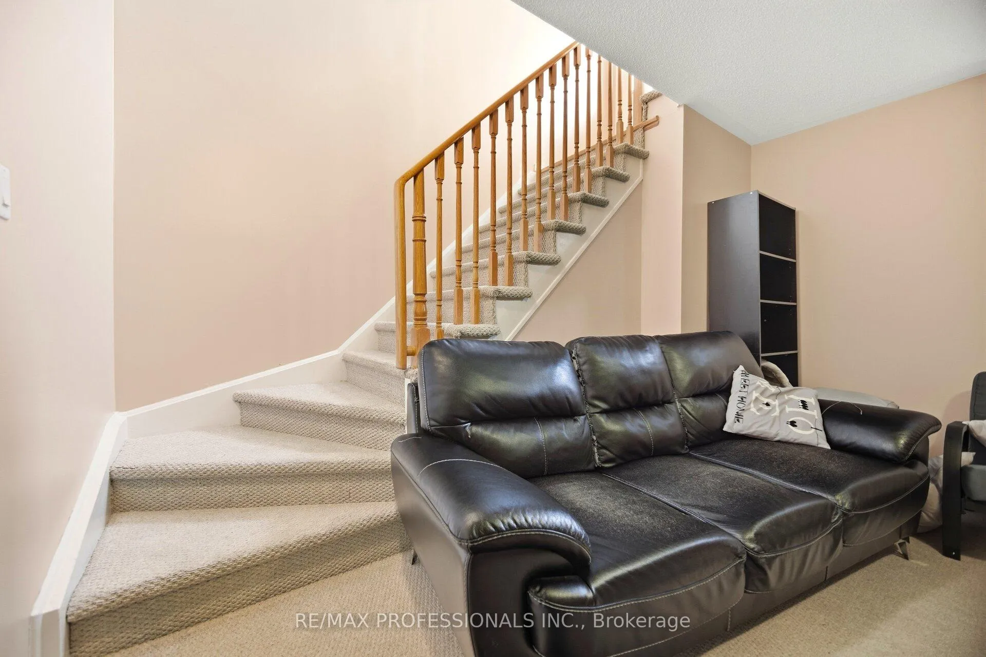 Photo 36 of 56 Lightcatcher Circle, Brampton, Bram East — HOMEH