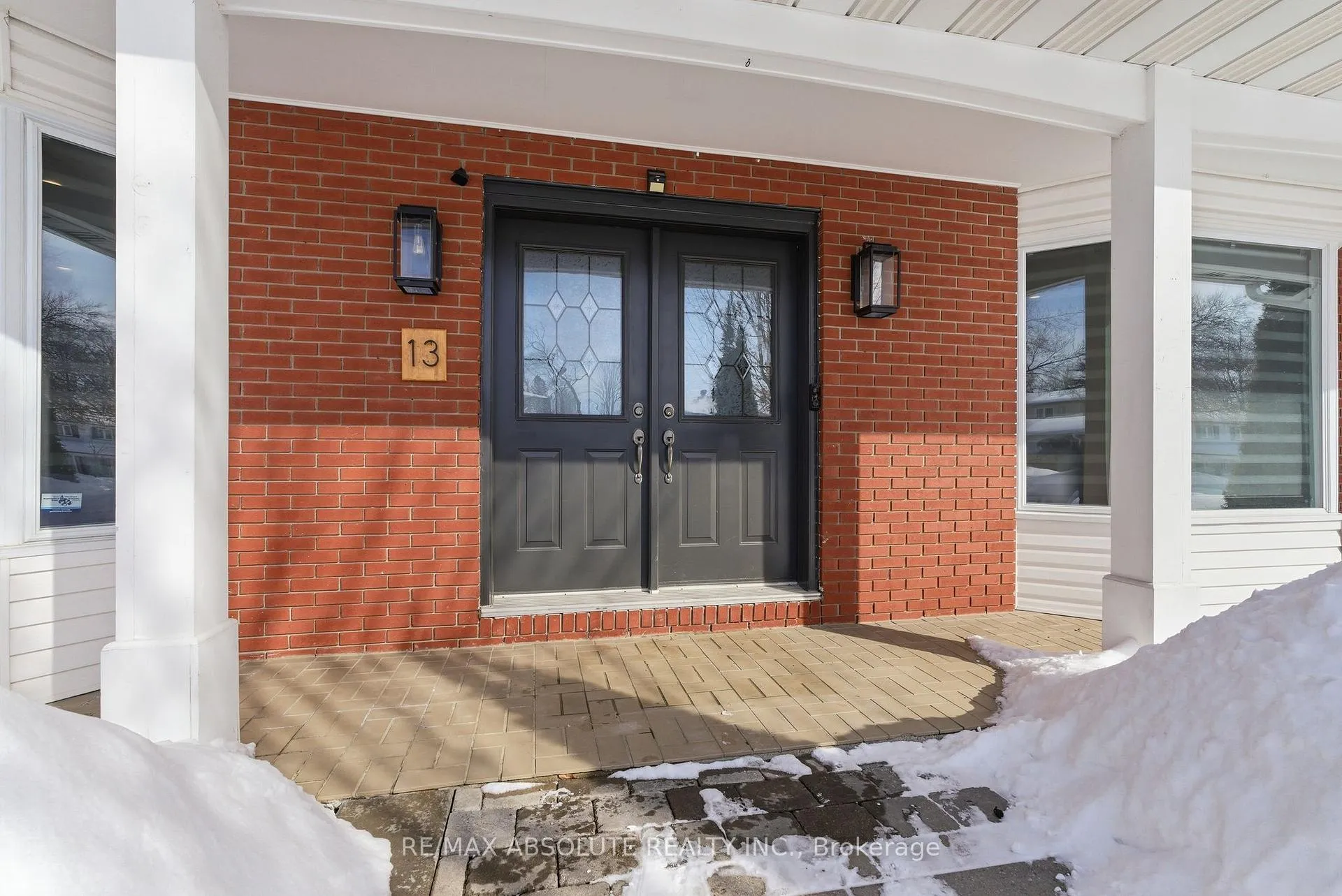 Photo 2 of 13 Weatherwood Crescent, Ottawa, Pineglen/Country Place — HOMEH