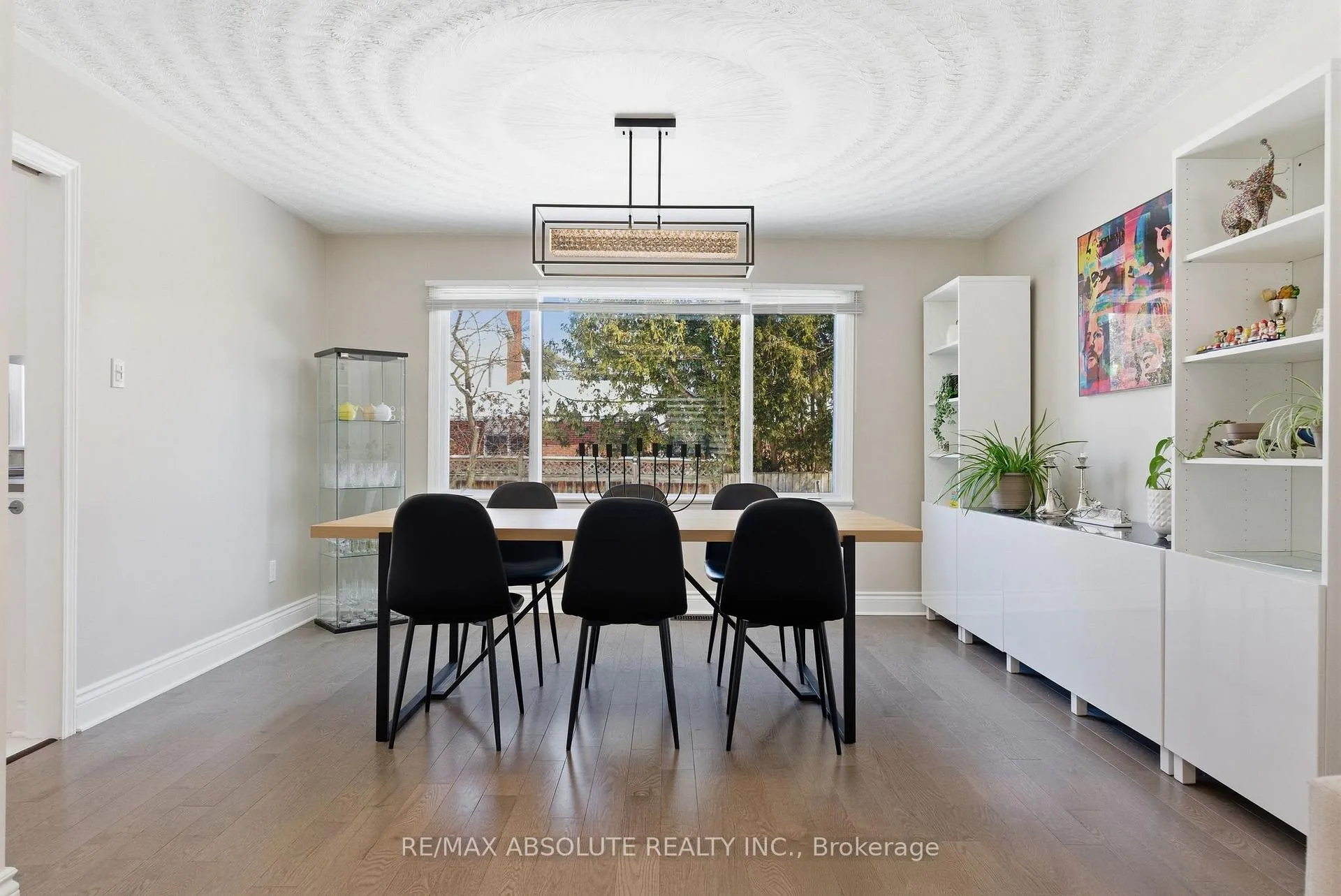 Photo 12 of 13 Weatherwood Crescent, Ottawa, Pineglen/Country Place — HOMEH
