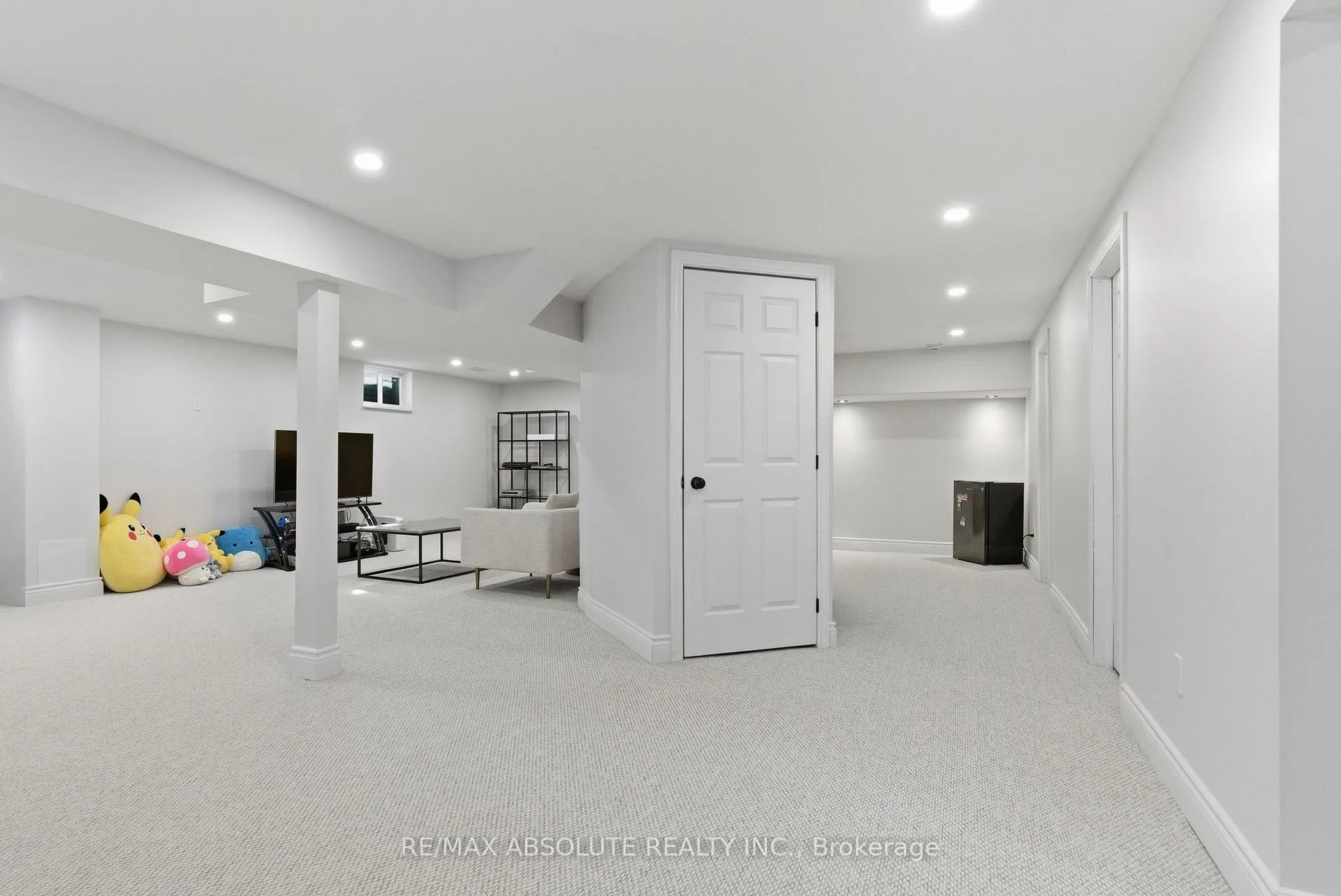 Photo 46 of 13 Weatherwood Crescent, Ottawa, Pineglen/Country Place — HOMEH