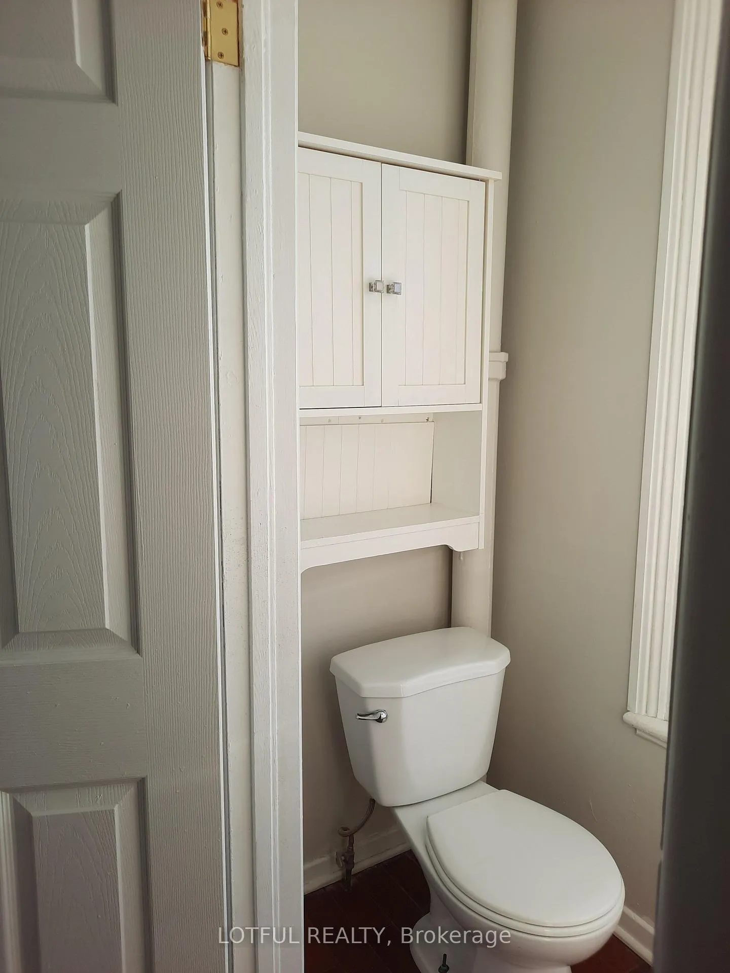 Photo 11 of Unit 3, 2073 Dundas Street, Edwardsburgh/Cardinal, Town of Cardinal — HOMEH