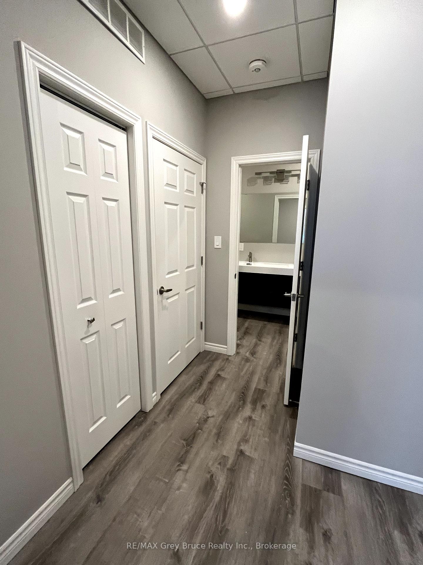 Photo 6 of Unit Unit B, 42 Sykes Street, Meaford — HOMEH