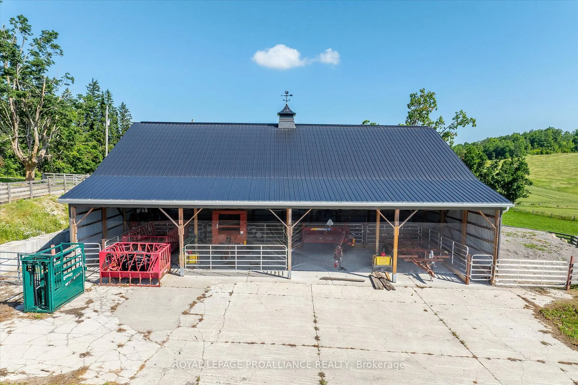 Photo 4 of 831 Bland Line, Cavan Monaghan, Cavan Twp — HOMEH