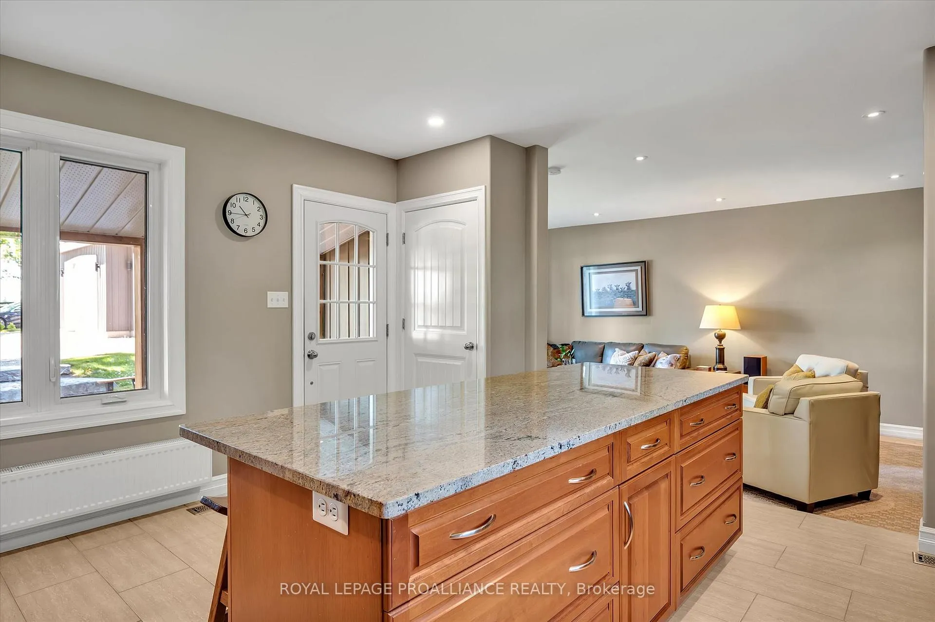 Photo 28 of 831 Bland Line, Cavan Monaghan, Cavan Twp — HOMEH