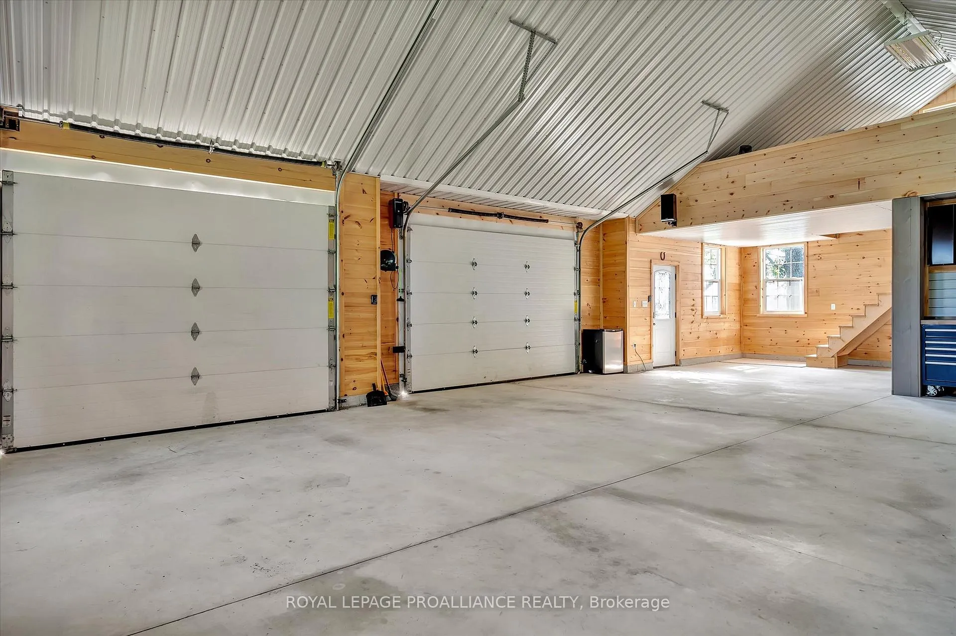 Photo 44 of 831 Bland Line, Cavan Monaghan, Cavan Twp — HOMEH