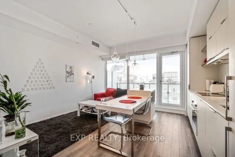 Photo 7 of Unit 2003, 197 Yonge Street, Toronto, Church-Yonge Corridor — HOMEH