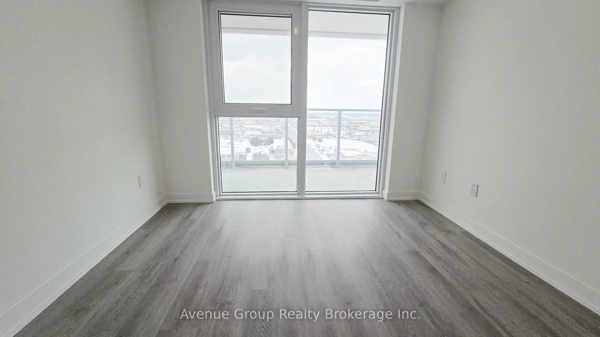 Photo 16 of Unit 2003, 1010 Sandy Beach Road, Pickering, Bay Ridges — HOMEH