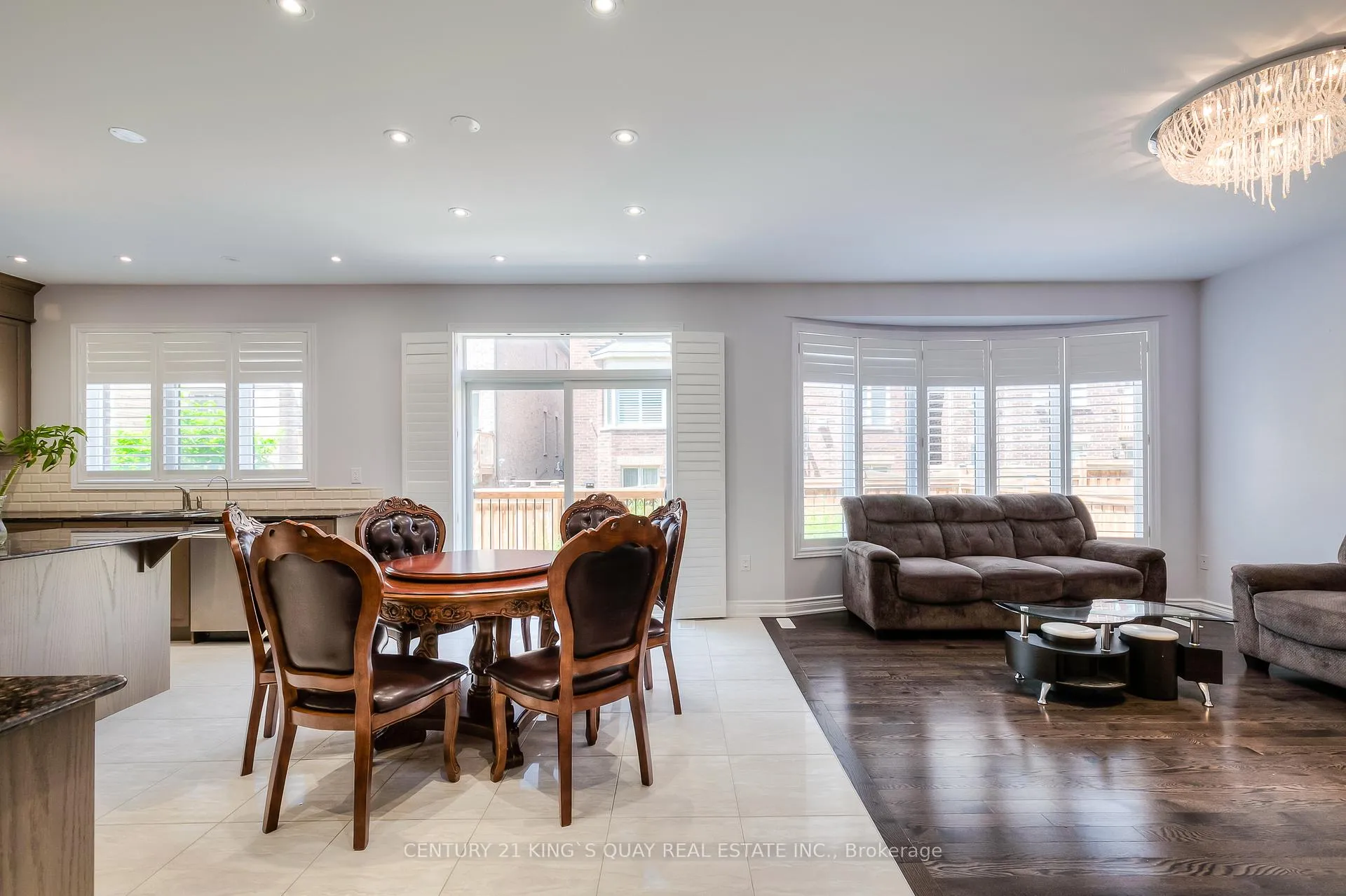 Photo 11 of 18 Manila Avenue, Markham, Berczy — HOMEH