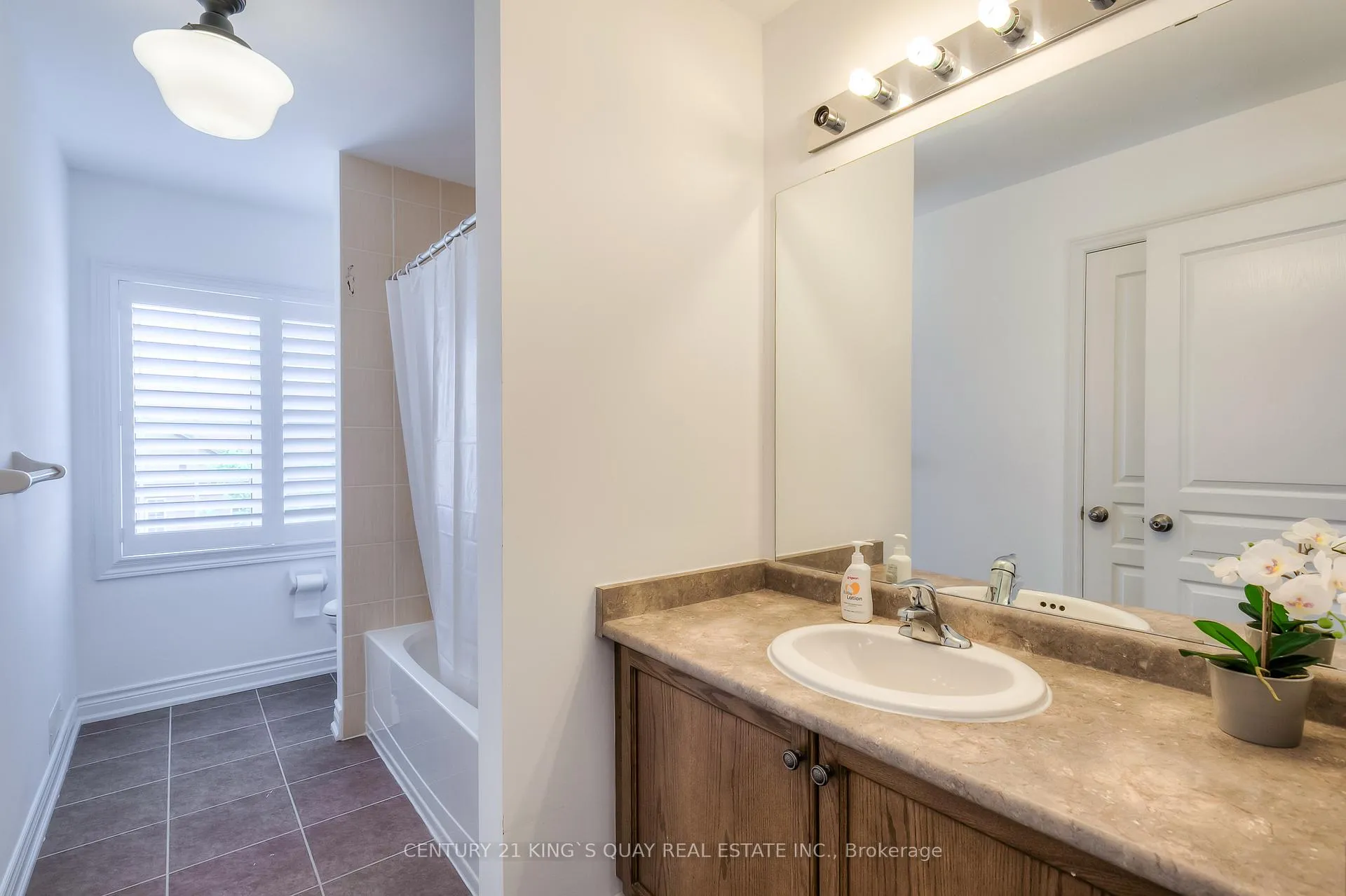 Photo 26 of 18 Manila Avenue, Markham, Berczy — HOMEH