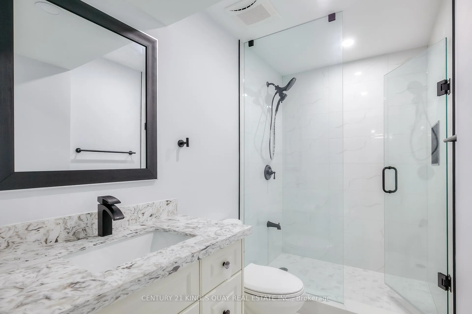 Photo 35 of 18 Manila Avenue, Markham, Berczy — HOMEH