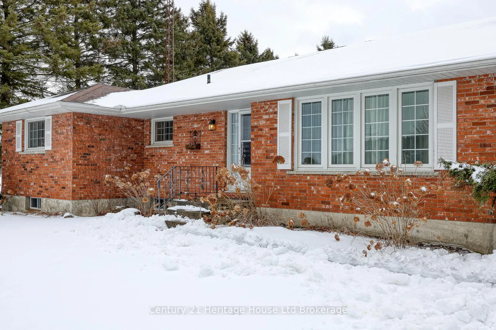 Photo 3 of 55873 Second Street, Bayham, Straffordville — HOMEH