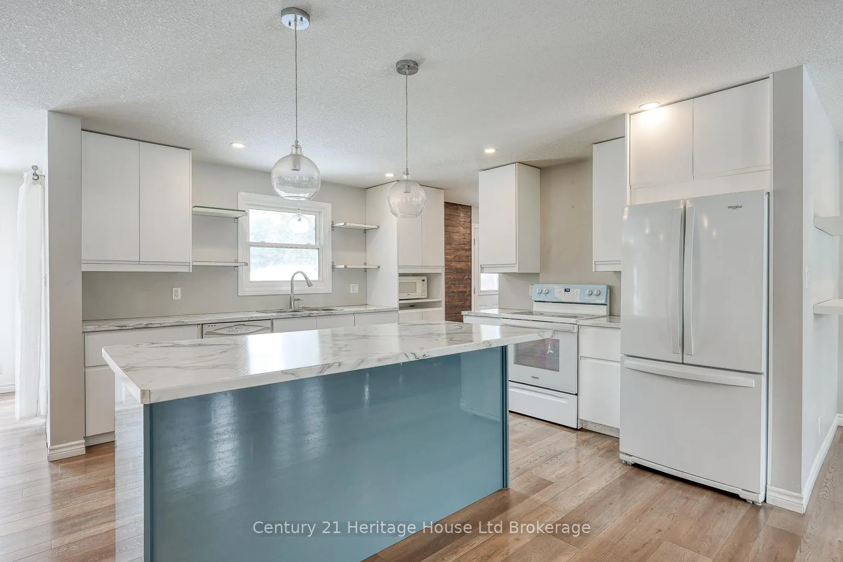 Photo 6 of 55873 Second Street, Bayham, Straffordville — HOMEH