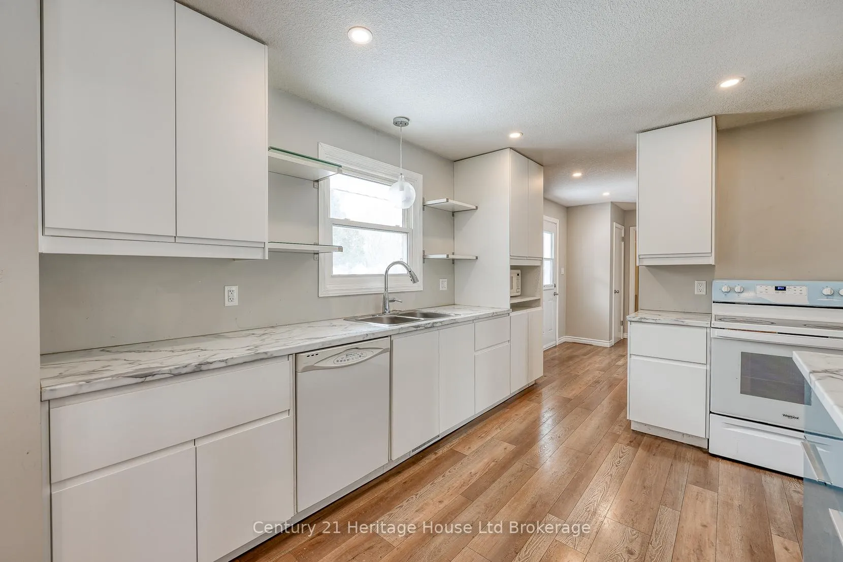 Photo 7 of 55873 Second Street, Bayham, Straffordville — HOMEH