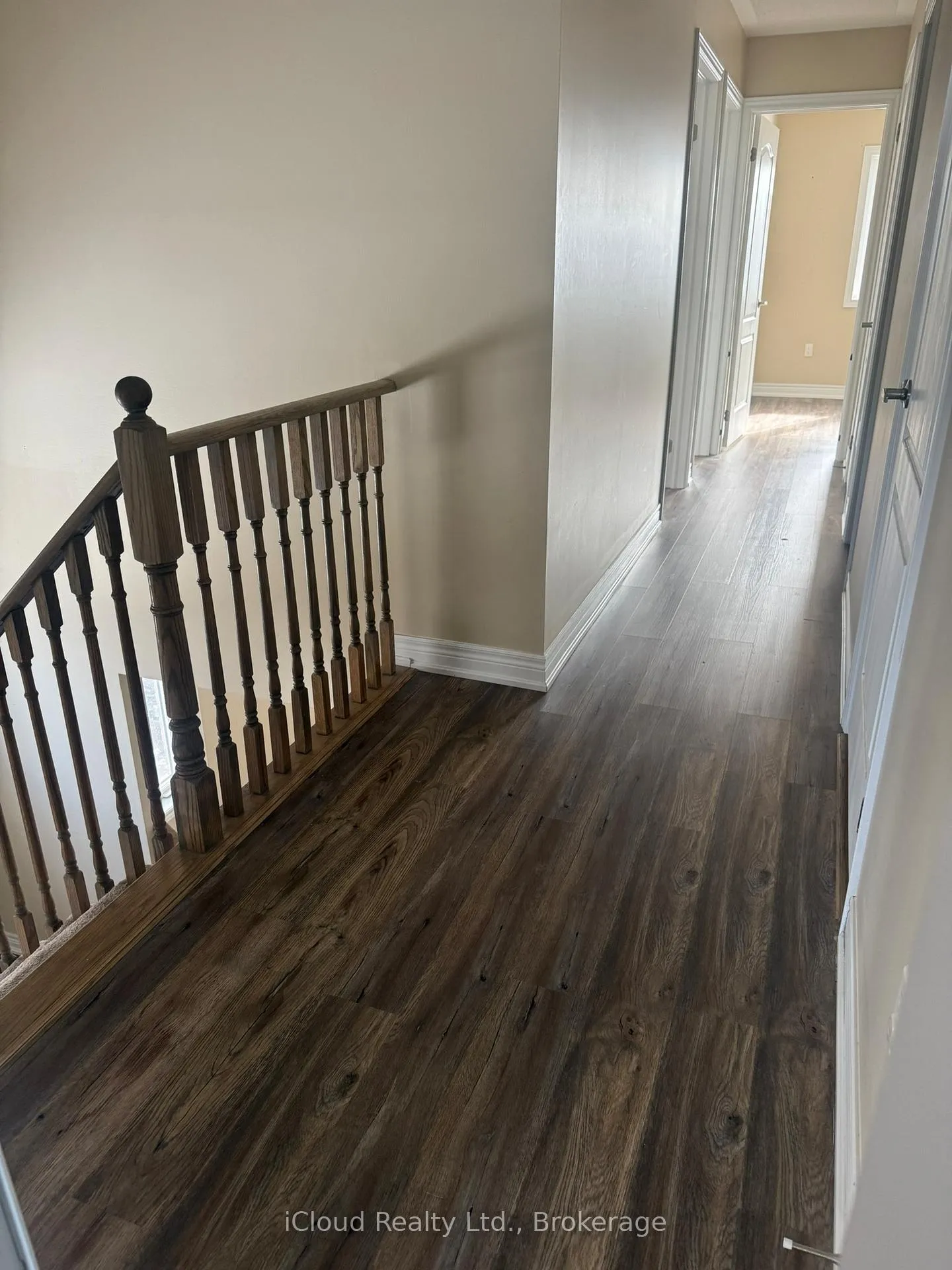 Photo 9 of 294 Pine Avenue, Oshawa, Vanier — HOMEH