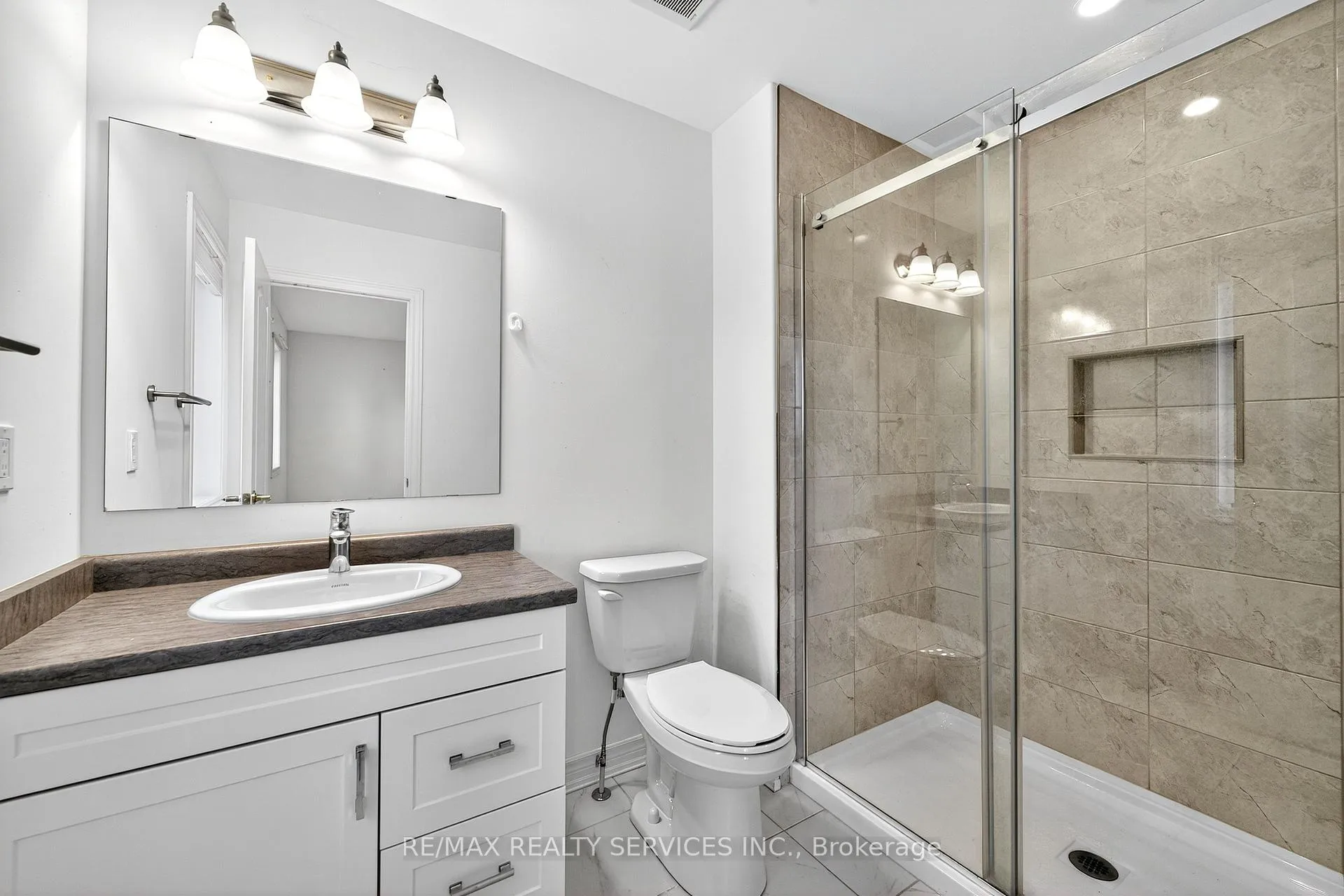 Photo 24 of 119 Stan Baker Boulevard, Grey Highlands — HOMEH