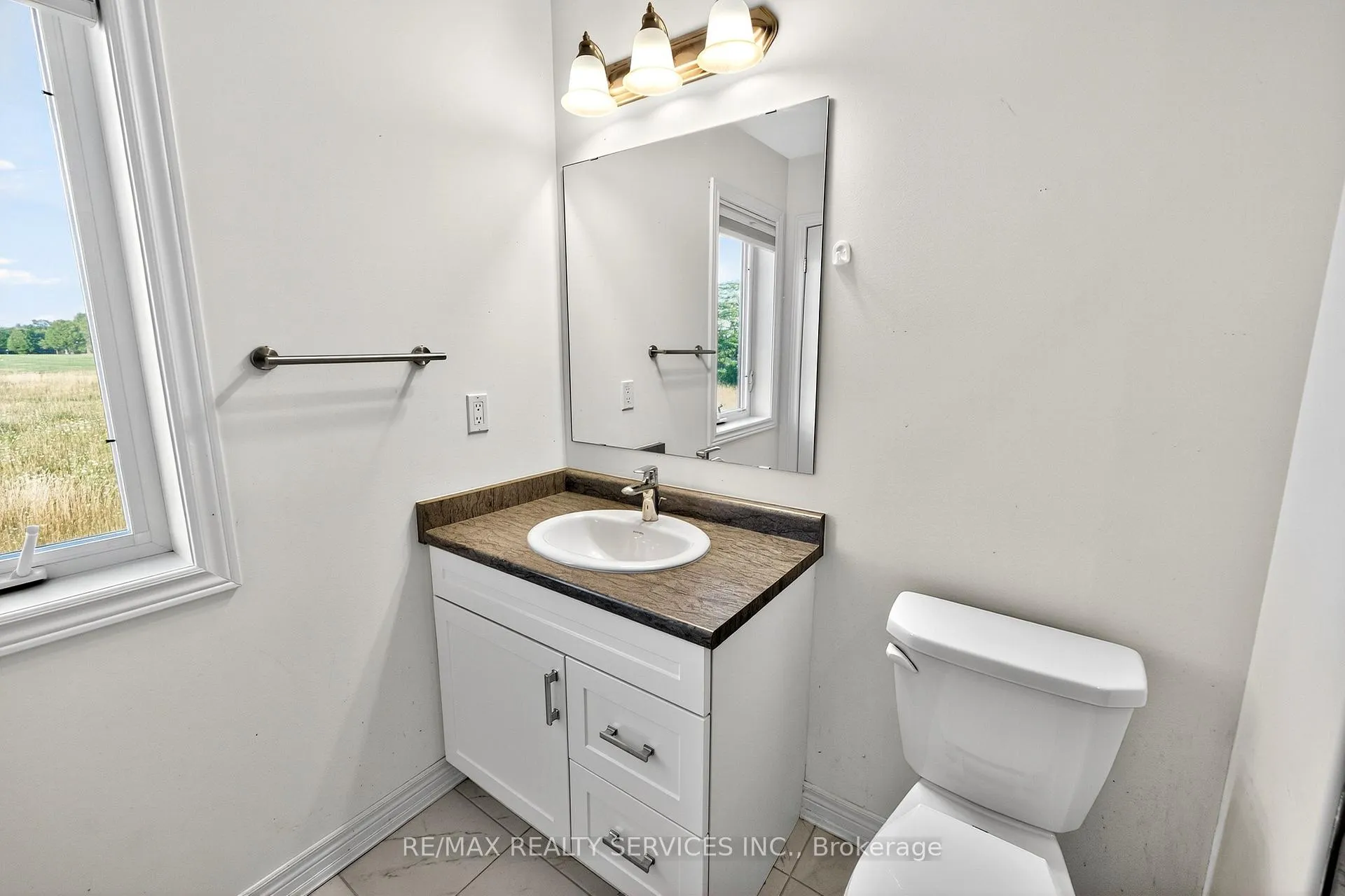 Photo 25 of 119 Stan Baker Boulevard, Grey Highlands — HOMEH