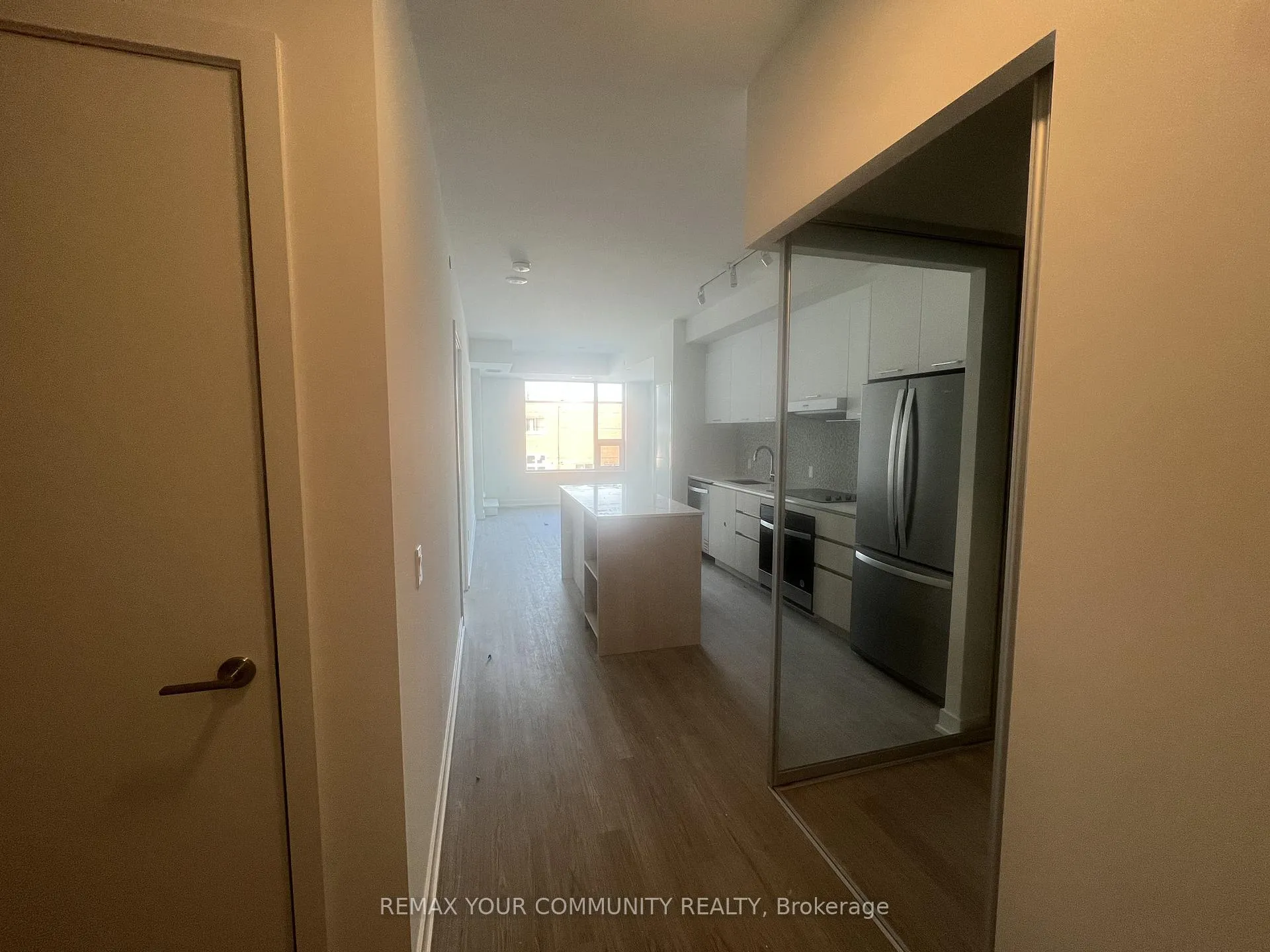 Photo 4 of Unit 207, 8188 Yonge Street, Vaughan, Uplands — HOMEH