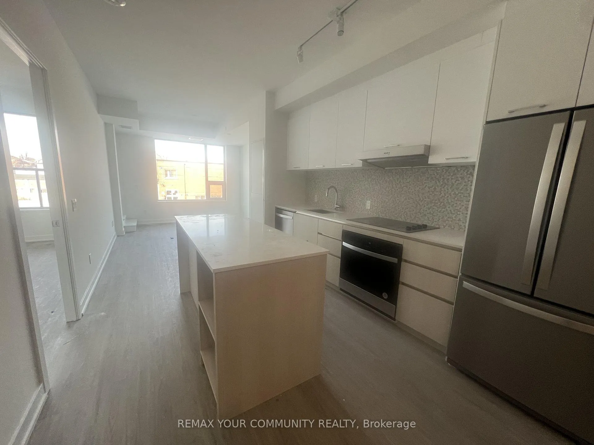 Photo 7 of Unit 207, 8188 Yonge Street, Vaughan, Uplands — HOMEH