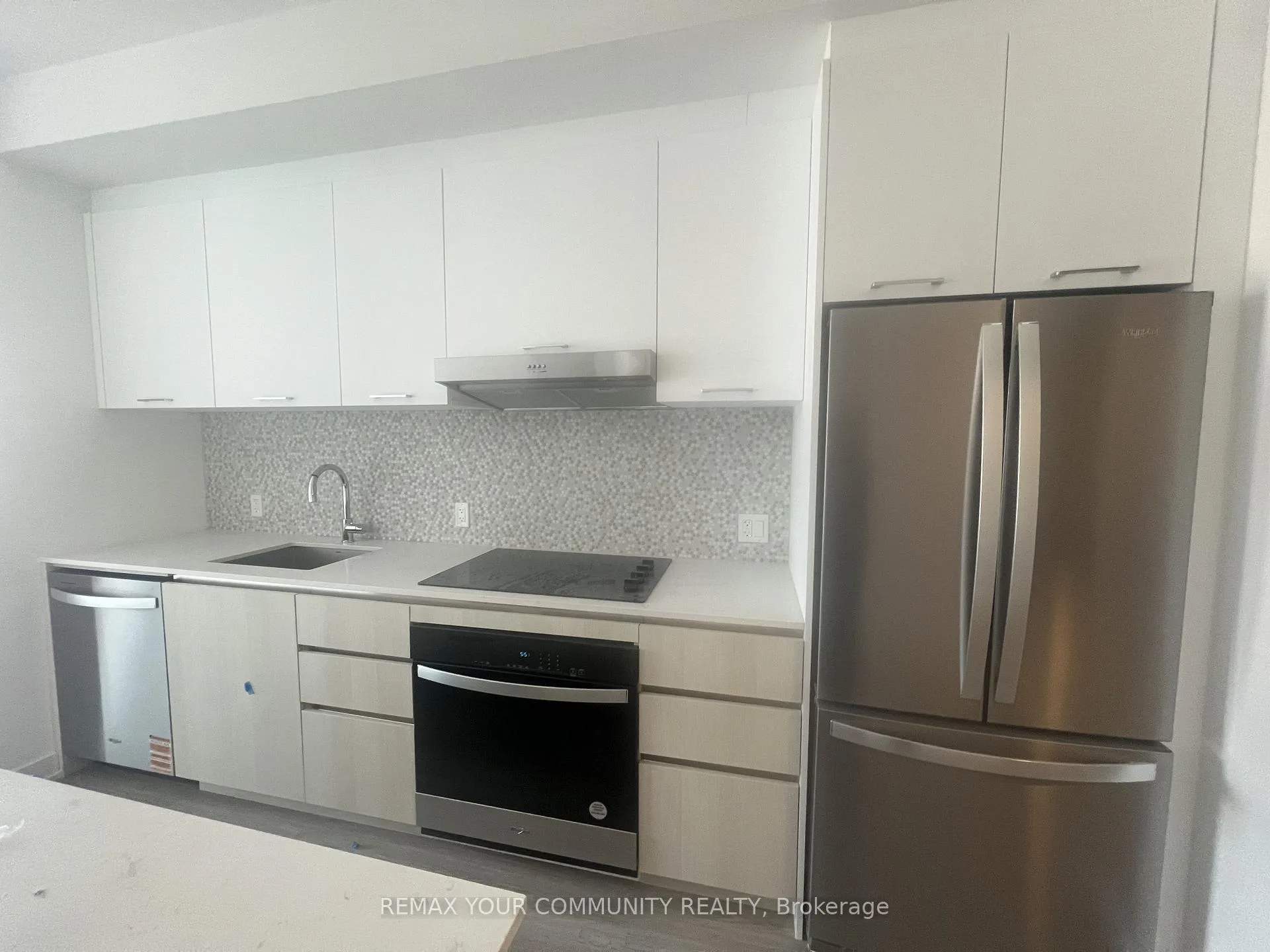 Photo 9 of Unit 207, 8188 Yonge Street, Vaughan, Uplands — HOMEH