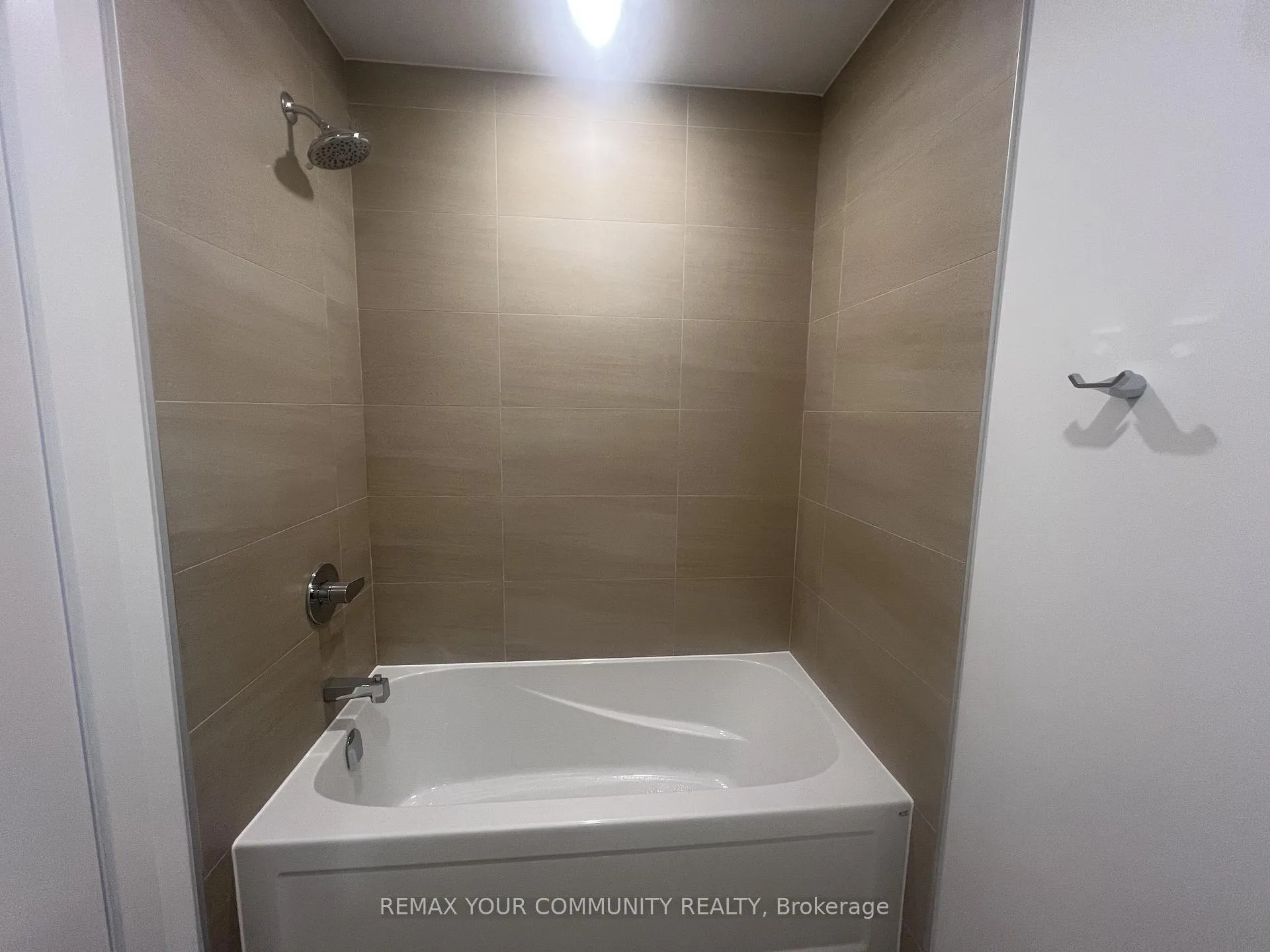 Photo 12 of Unit 207, 8188 Yonge Street, Vaughan, Uplands — HOMEH