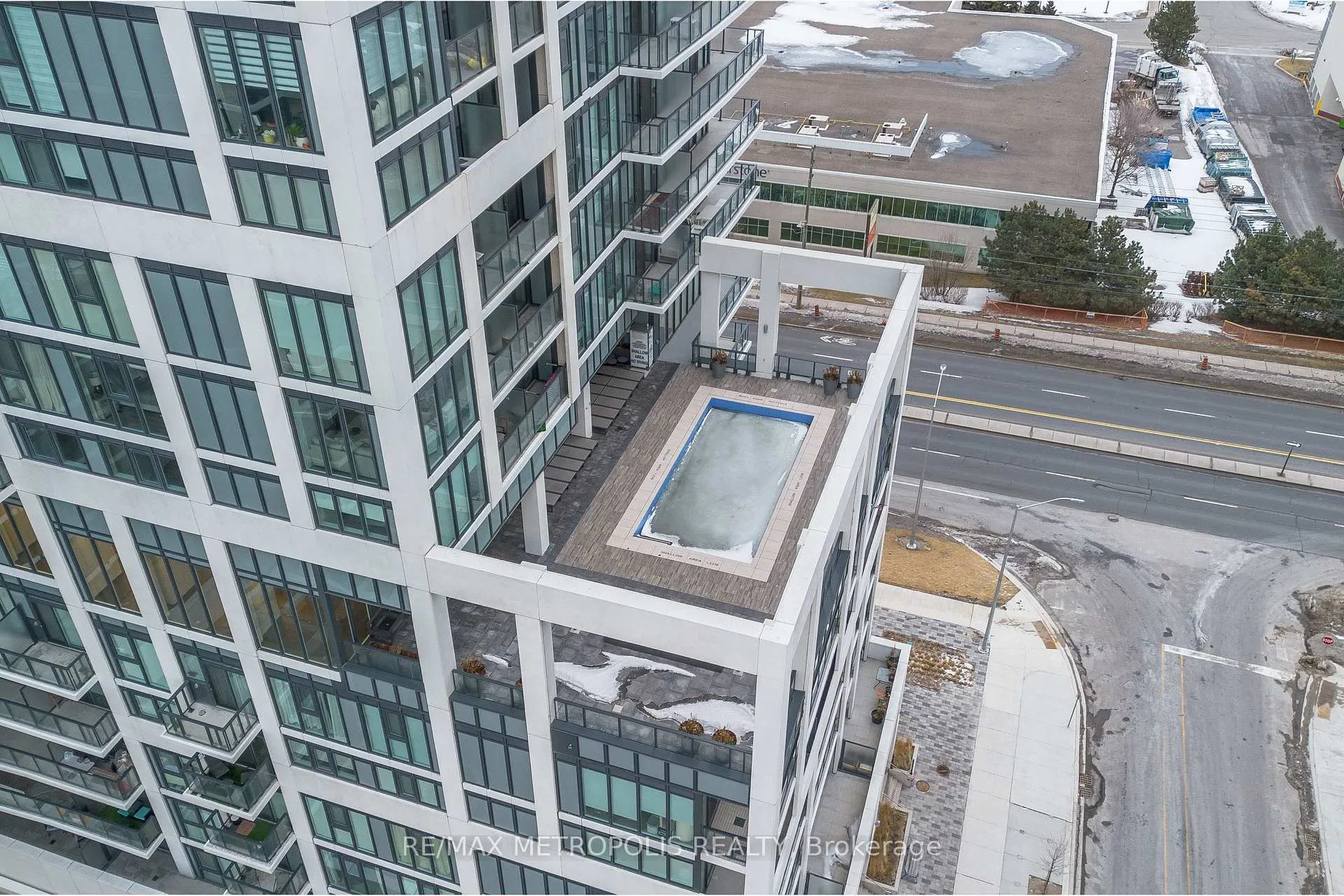 Photo 4 of Unit 1214, 9000 Jane Street, Vaughan, Vellore Village — HOMEH