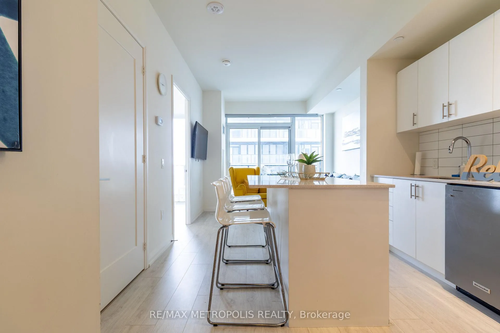 Photo 8 of Unit 1214, 9000 Jane Street, Vaughan, Vellore Village — HOMEH