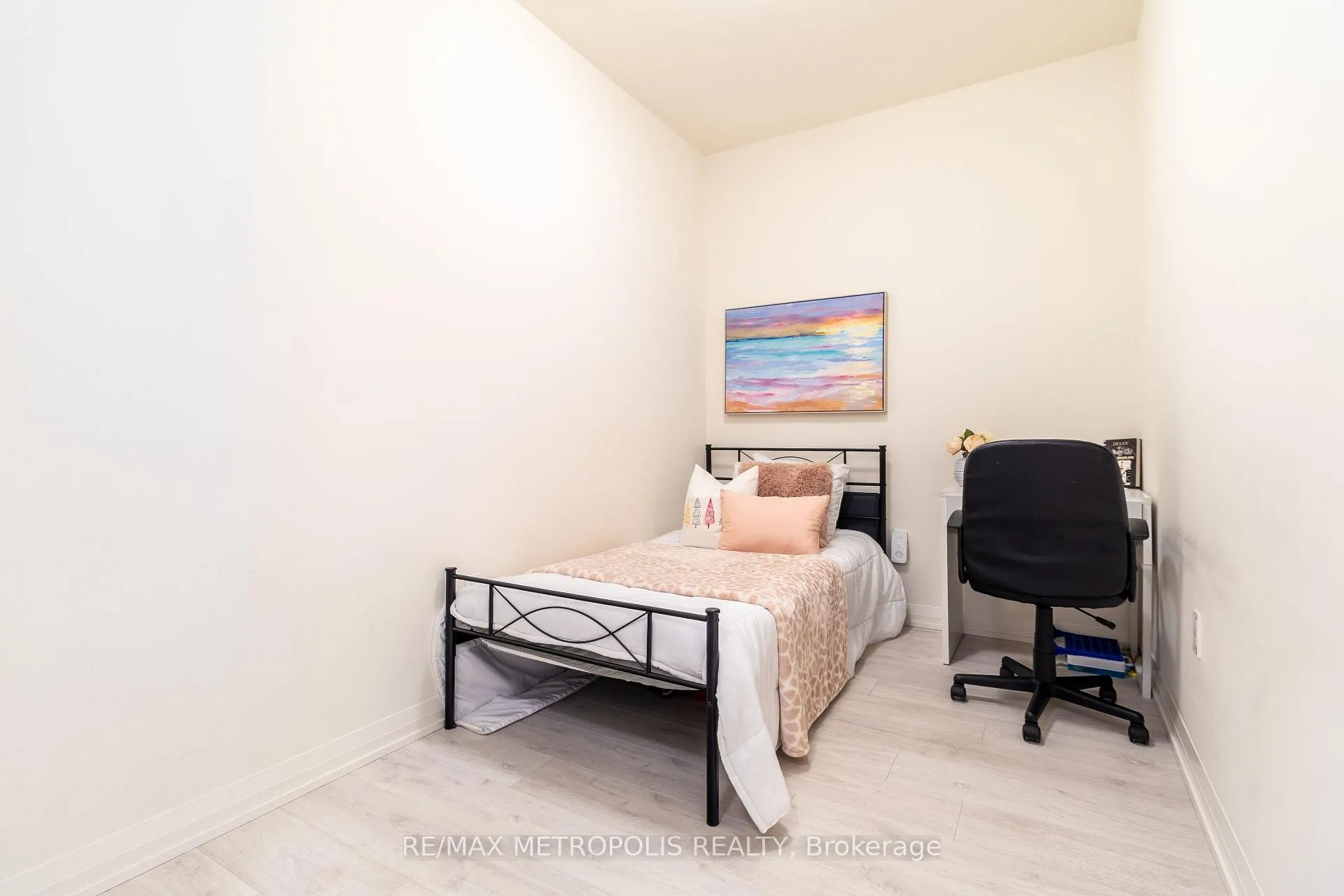 Photo 19 of Unit 1214, 9000 Jane Street, Vaughan, Vellore Village — HOMEH