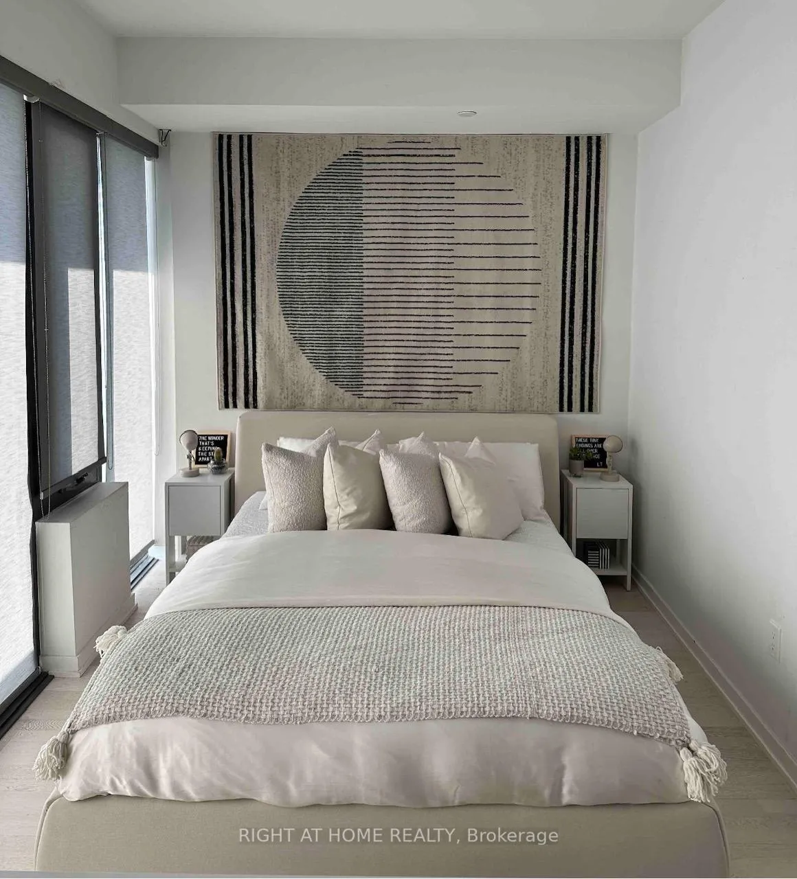 Photo 4 of Unit 1904, 60 Colborne Street, Toronto, Church-Yonge Corridor — HOMEH