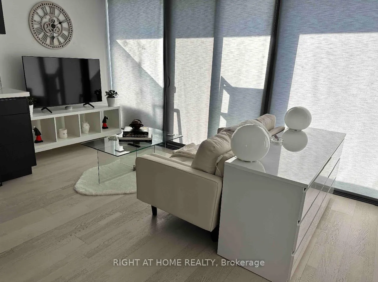 Photo 6 of Unit 1904, 60 Colborne Street, Toronto, Church-Yonge Corridor — HOMEH
