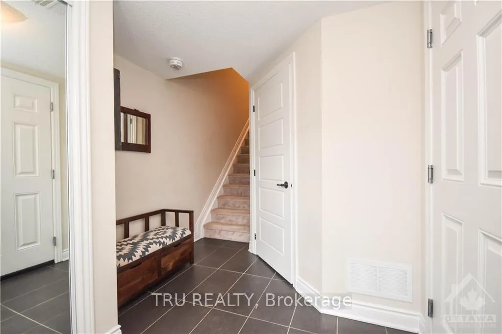 Photo 2 of 787 Mayfly Crescent, Ottawa, Barrhaven - Half Moon Bay — HOMEH