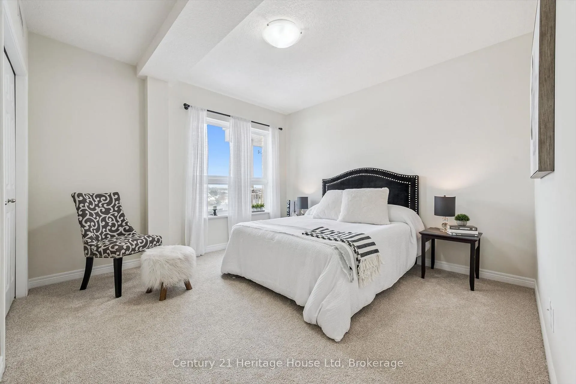Photo 17 of Unit 402, 901 Paisley Road, Guelph, Willow West/Sugarbush/West Acres — HOMEH