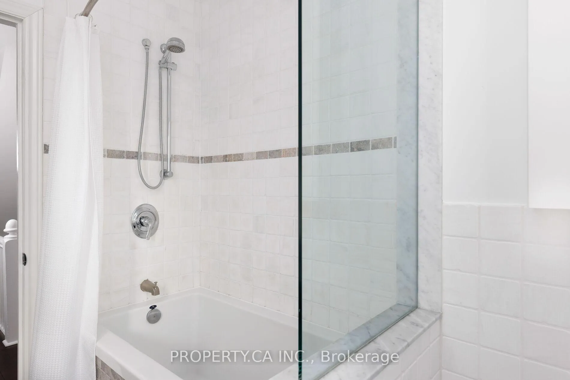 Photo 22 of 14 Galt Avenue, Toronto, South Riverdale — HOMEH