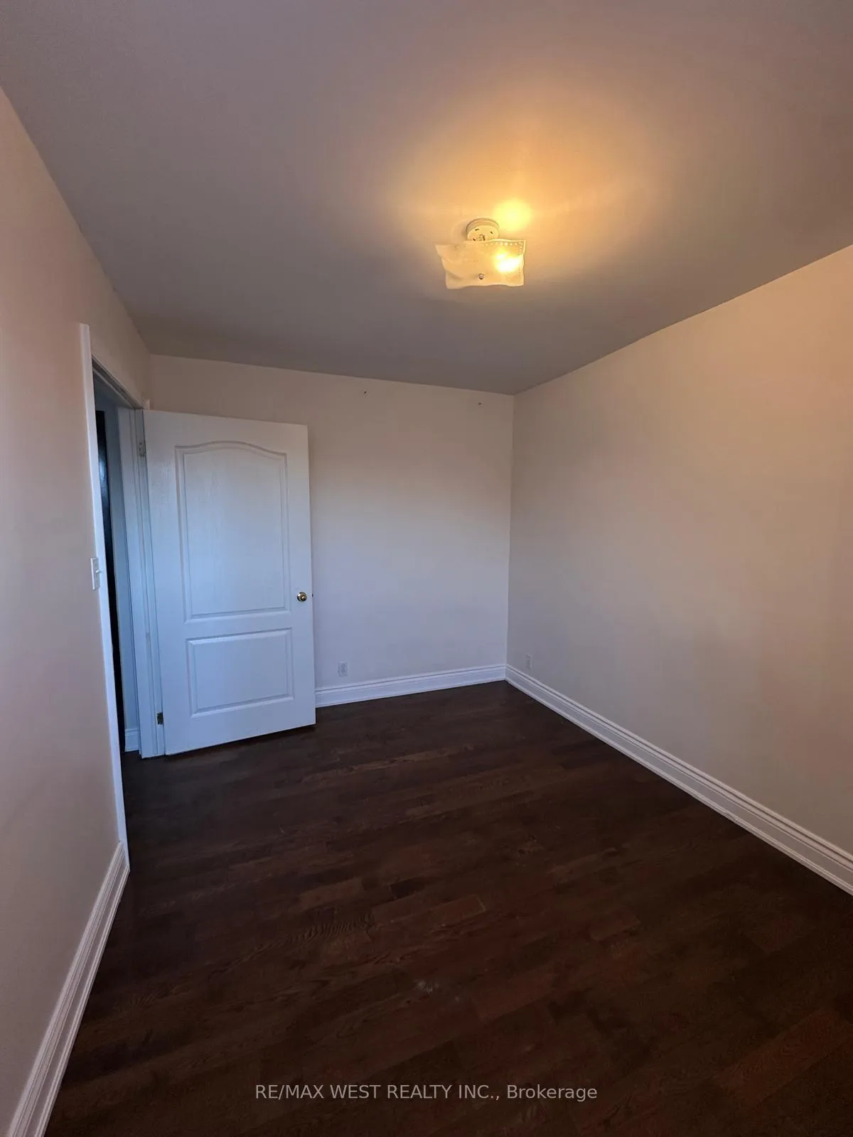 Photo 13 of Unit 2, 290 Harbord Street, Toronto, Palmerston-Little Italy — HOMEH
