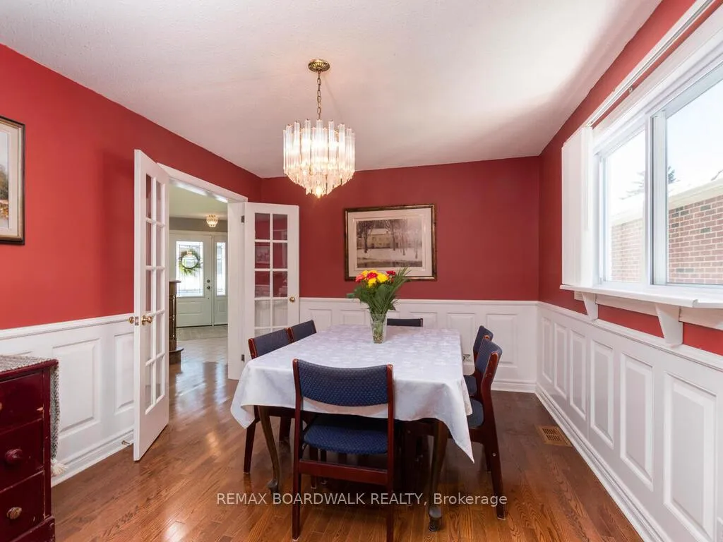 Photo 17 of 182 Palomino Drive, Ottawa, Kanata - Bridlewood — HOMEH