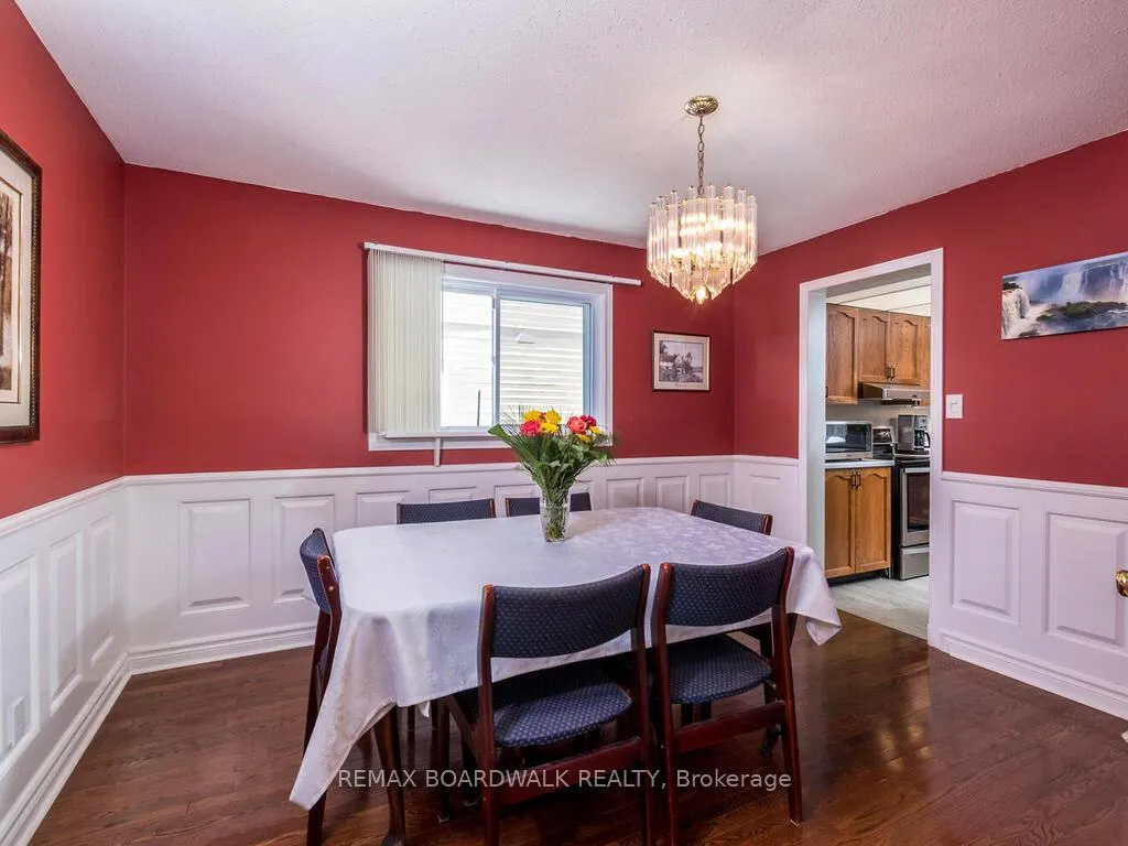 Photo 18 of 182 Palomino Drive, Ottawa, Kanata - Bridlewood — HOMEH