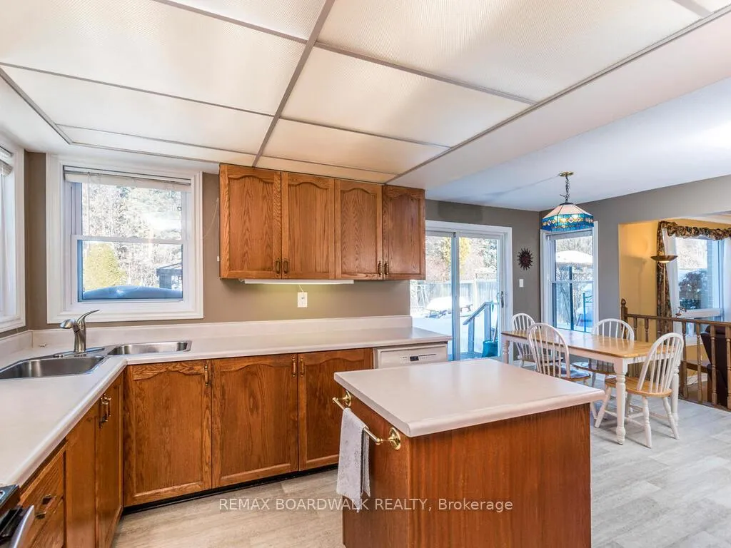Photo 19 of 182 Palomino Drive, Ottawa, Kanata - Bridlewood — HOMEH