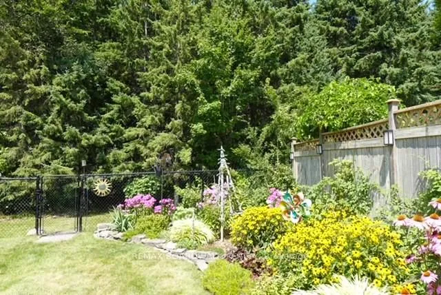Photo 43 of 182 Palomino Drive, Ottawa, Kanata - Bridlewood — HOMEH