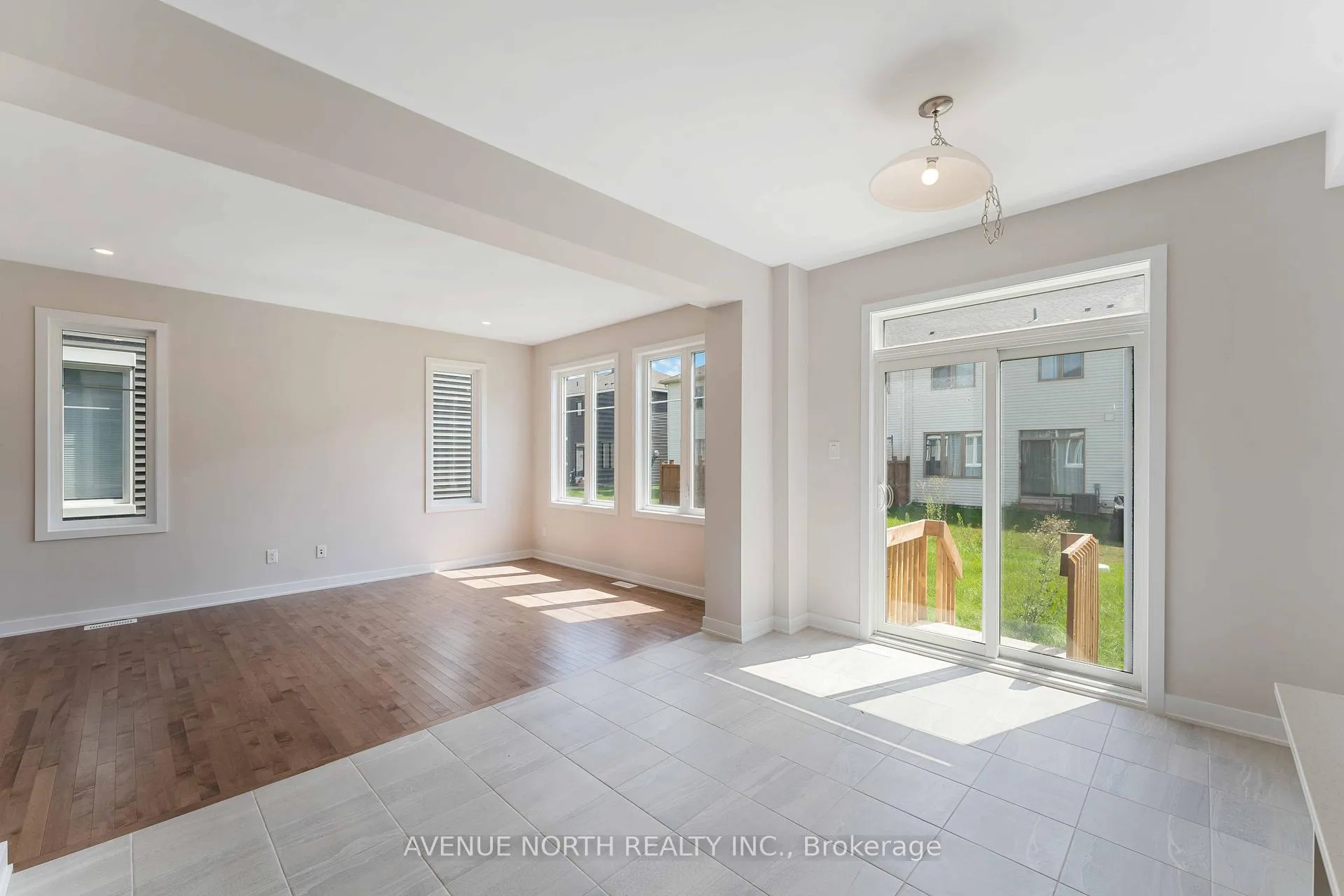 Photo 10 of 91 Mudminnow Crescent, Ottawa, Avalon West — HOMEH