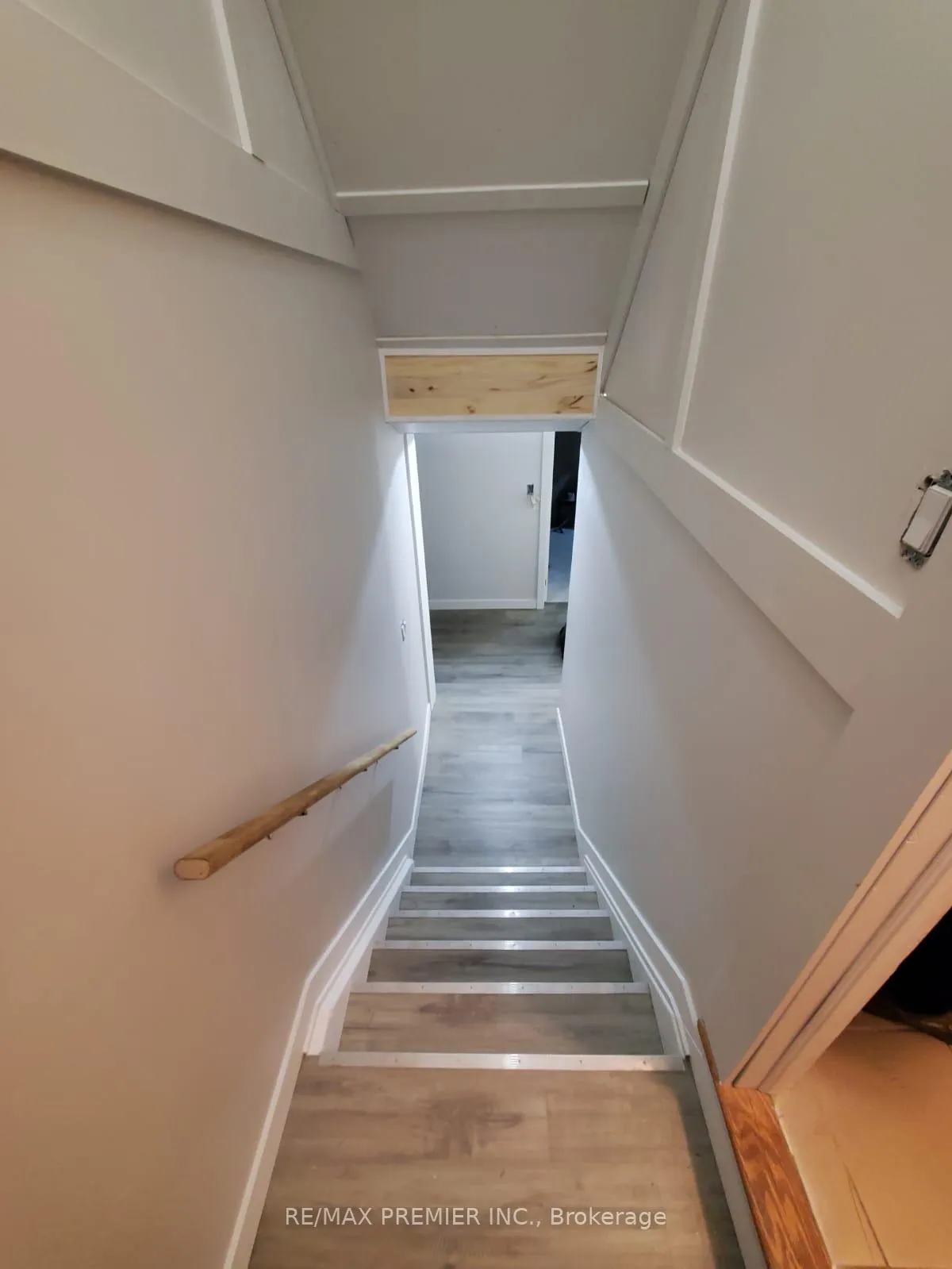 Photo 6 of Unit Lower, 177 Isabella Drive, Orillia — HOMEH