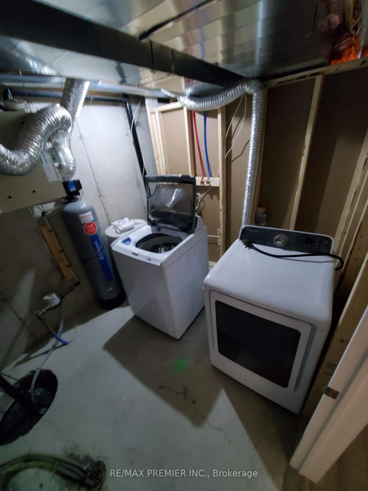Photo 8 of Unit Lower, 177 Isabella Drive, Orillia — HOMEH
