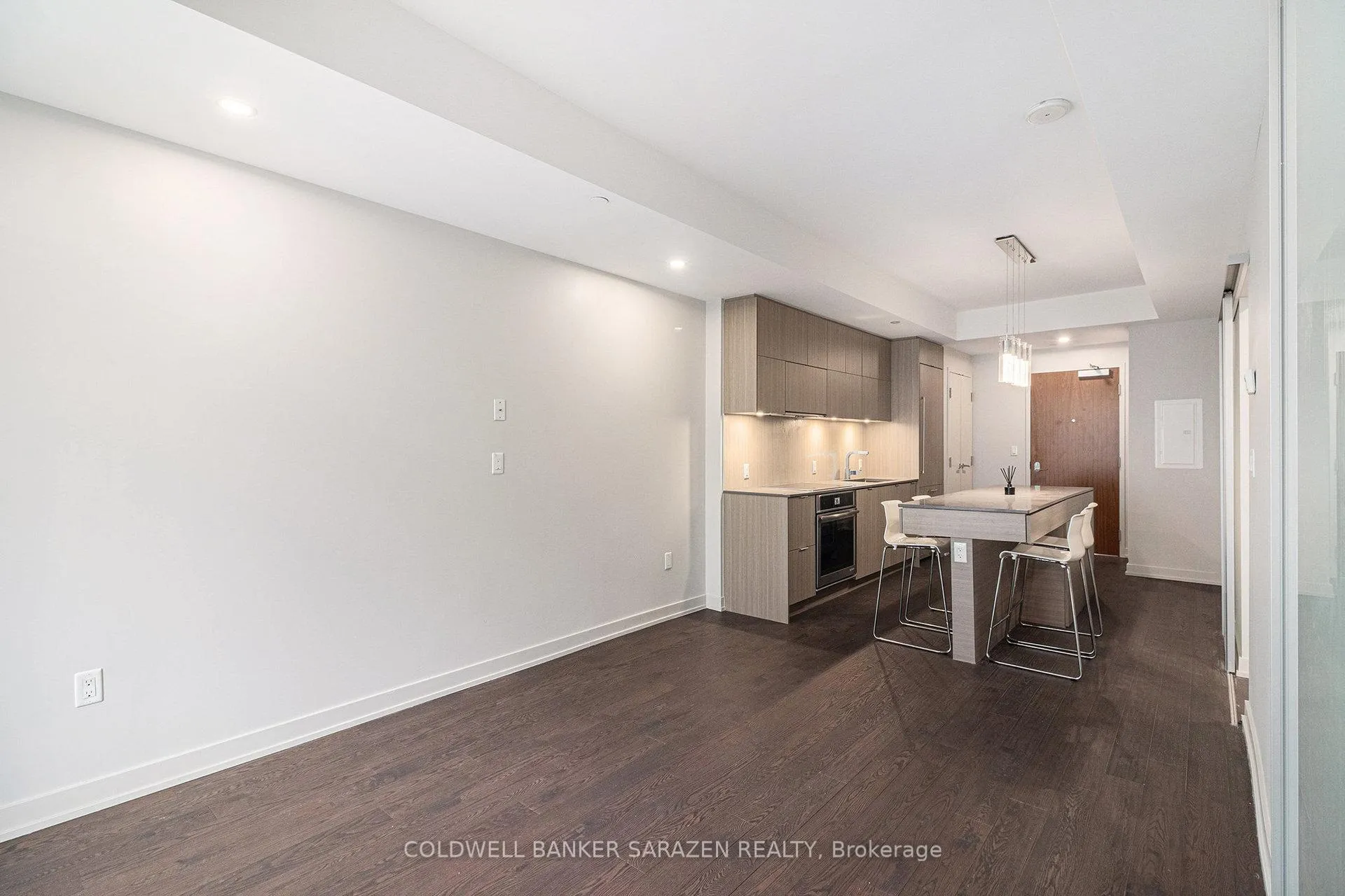 Photo 13 of Unit 808, 101 Queen Street, Ottawa, Ottawa Centre — HOMEH