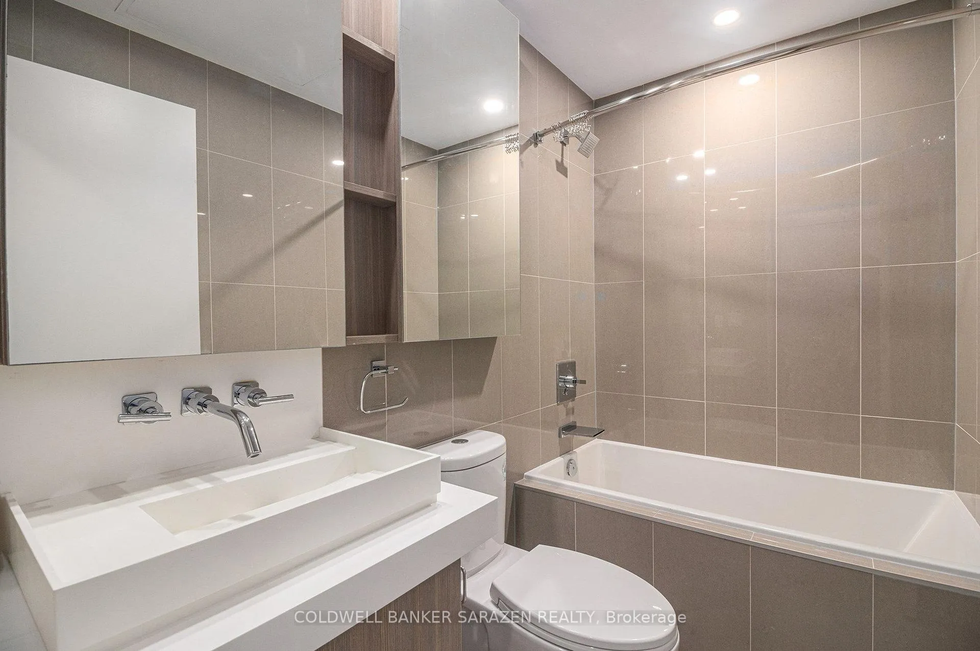 Photo 20 of Unit 808, 101 Queen Street, Ottawa, Ottawa Centre — HOMEH