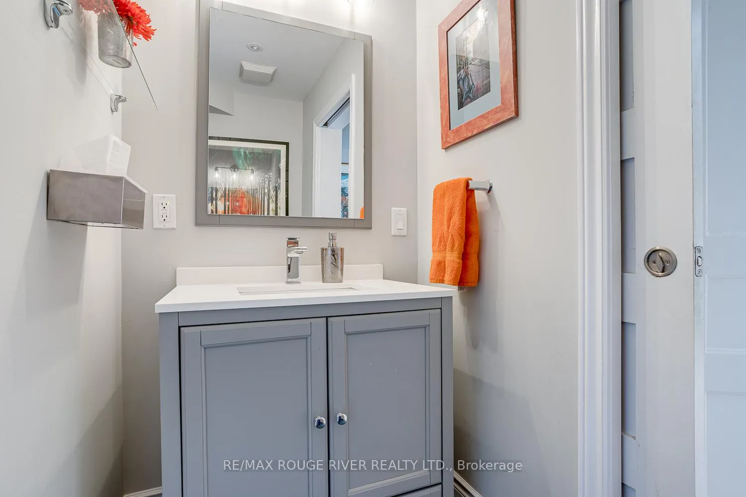 Photo 16 of 40 Buck Street, Cobourg — HOMEH