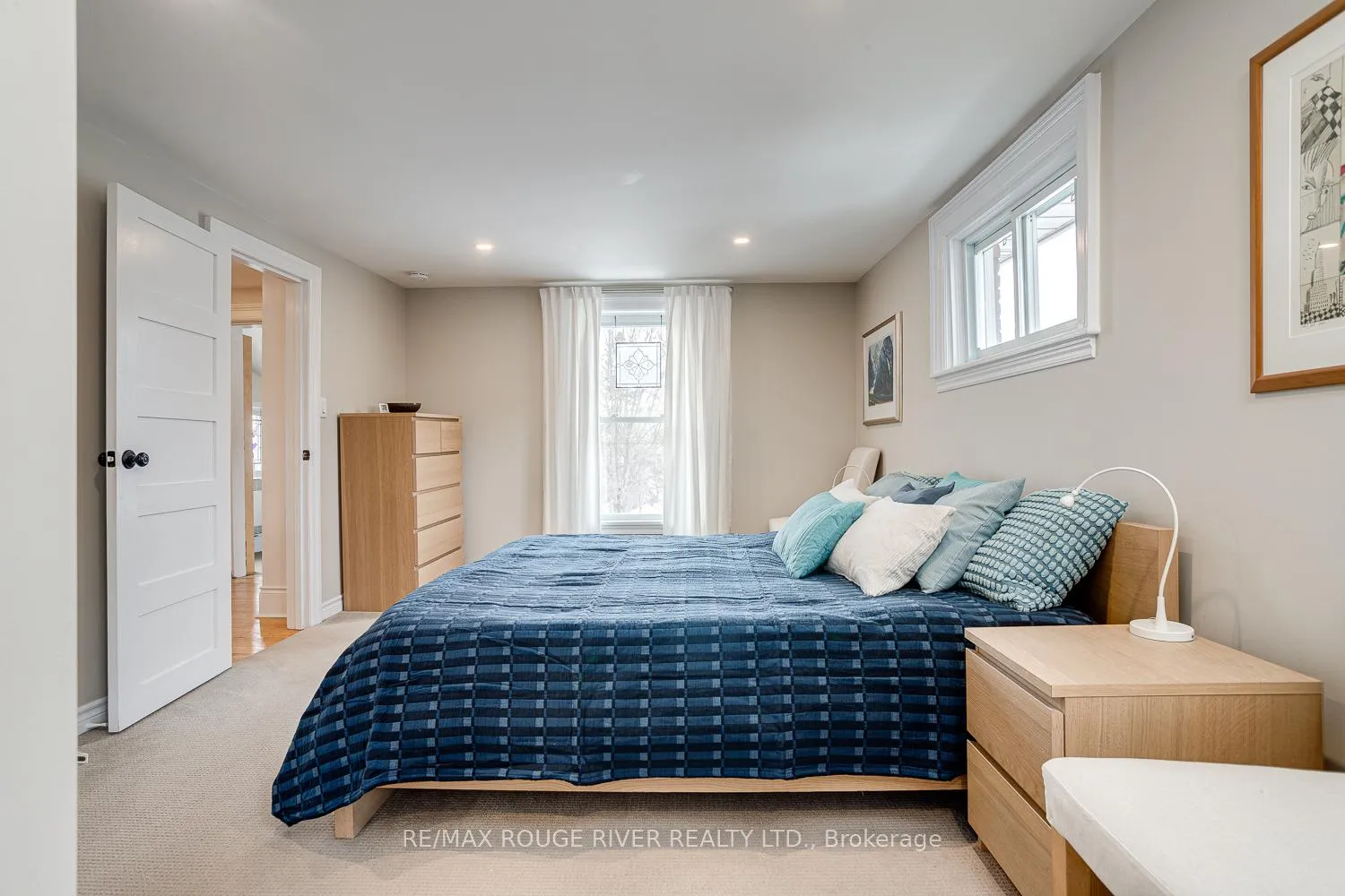 Photo 20 of 40 Buck Street, Cobourg — HOMEH
