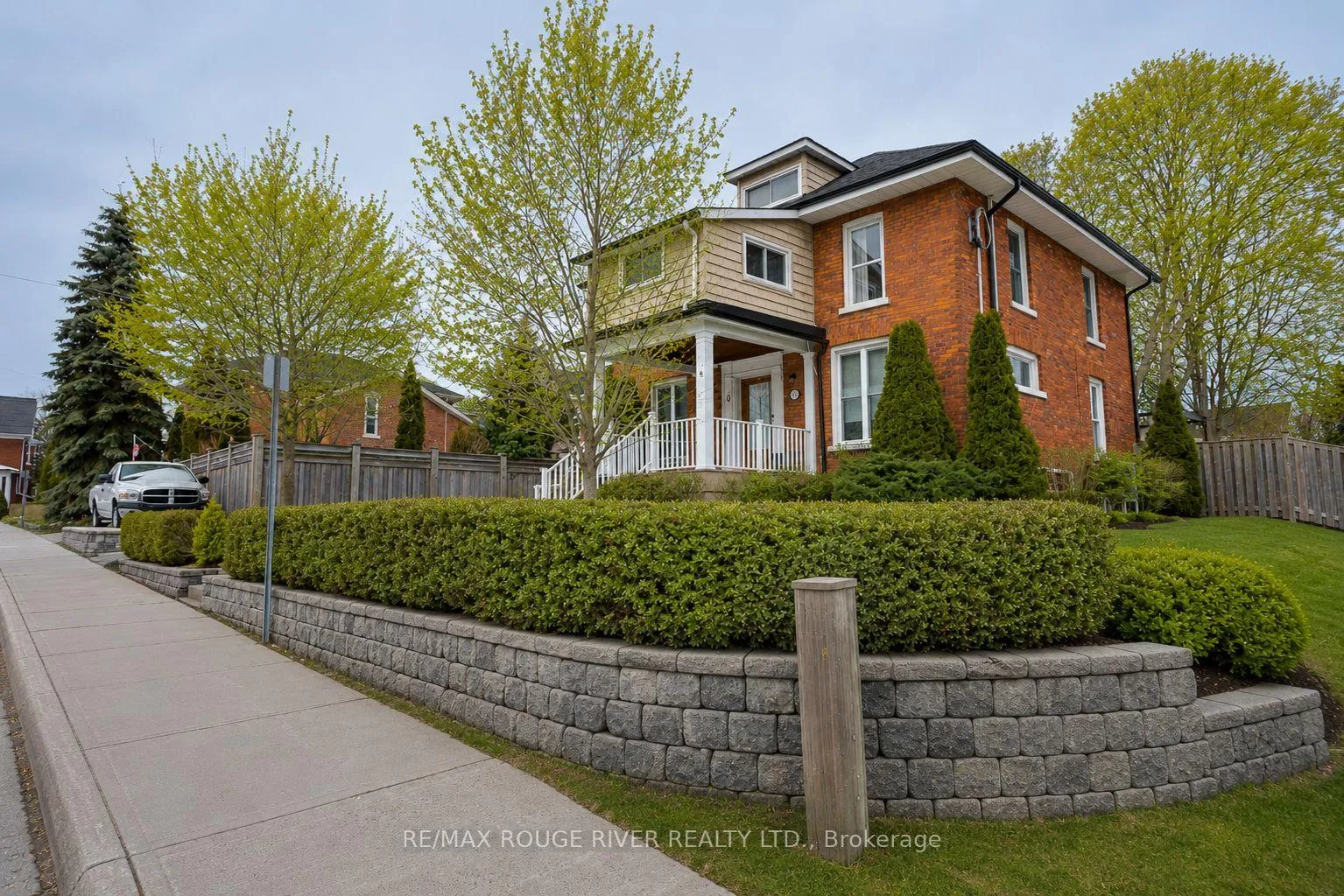 Photo 37 of 40 Buck Street, Cobourg — HOMEH
