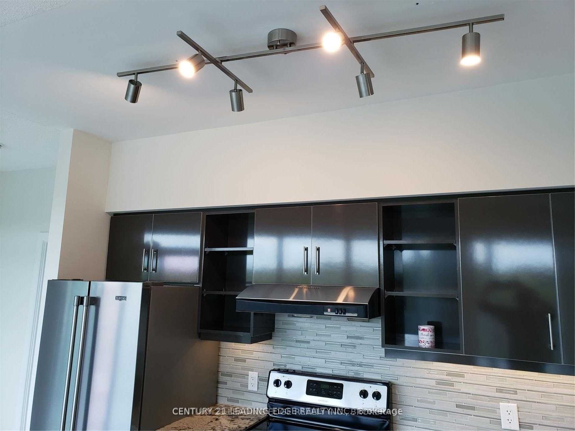 Photo 6 of Unit 406, 35 Brian Peck Crescent, Toronto, Thorncliffe Park — HOMEH
