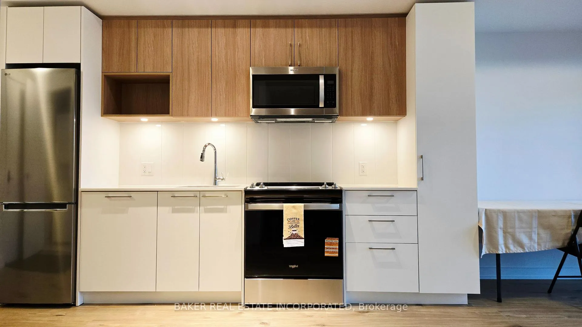 Photo 1 of Unit 316, 500 Plains Road E, Burlington, LaSalle — HOMEH