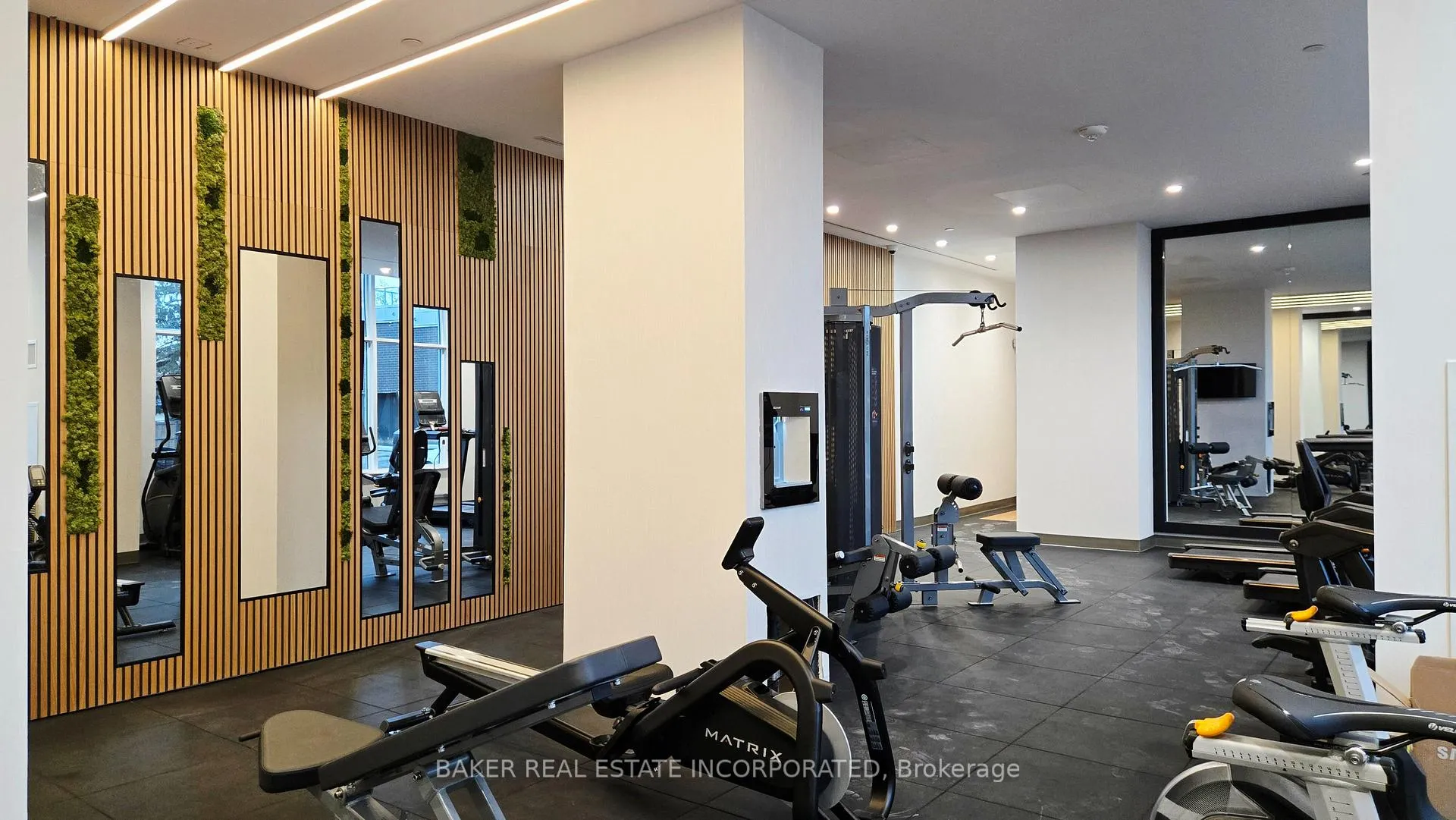 Photo 9 of Unit 316, 500 Plains Road E, Burlington, LaSalle — HOMEH
